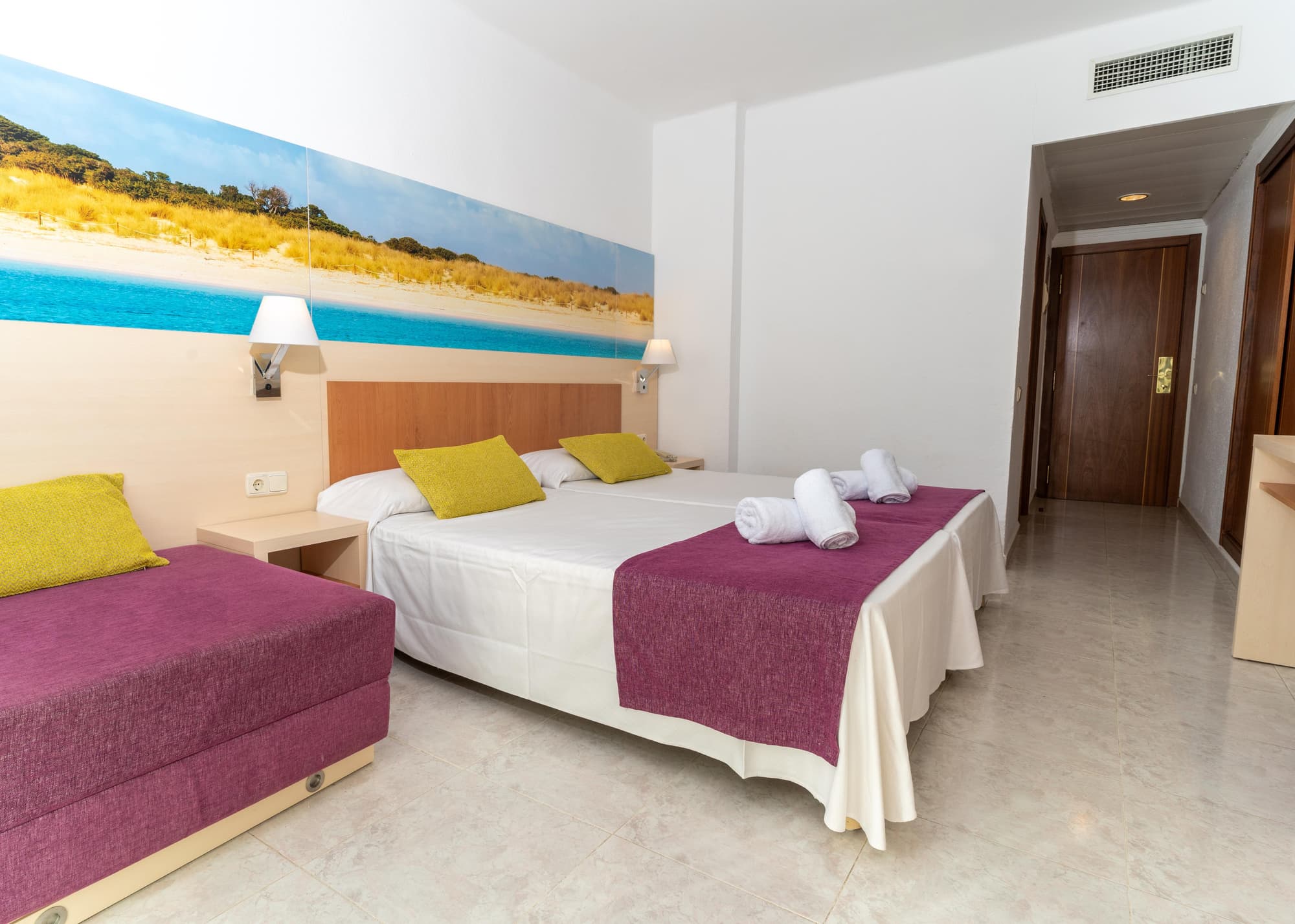 Hotel Coral Beach by MIJ