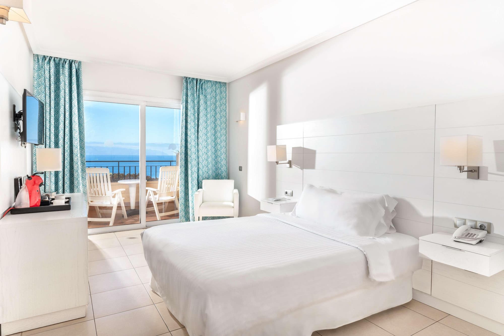 Landmar Costa Los Gigantes Family Resort