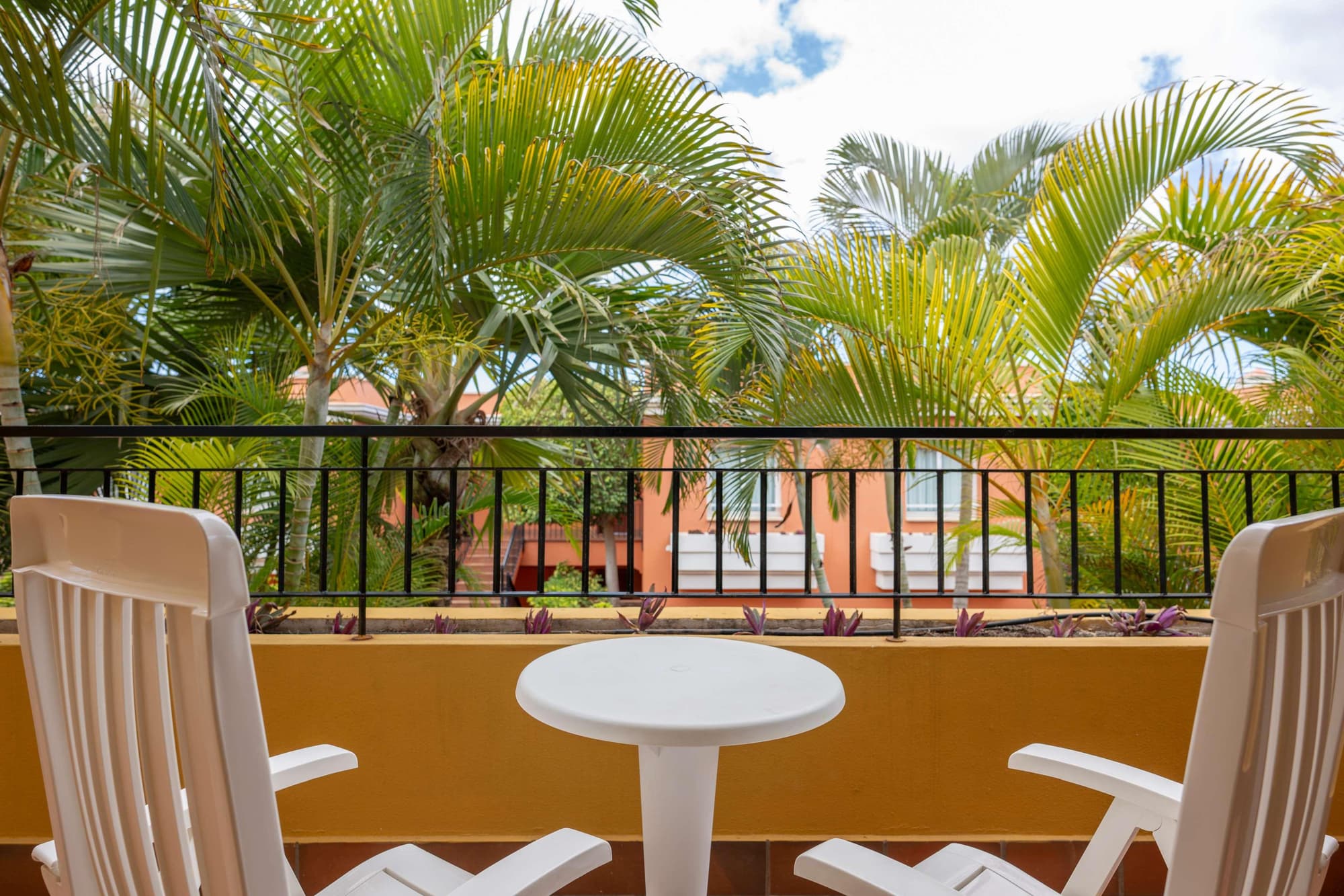 Landmar Costa Los Gigantes Family Resort