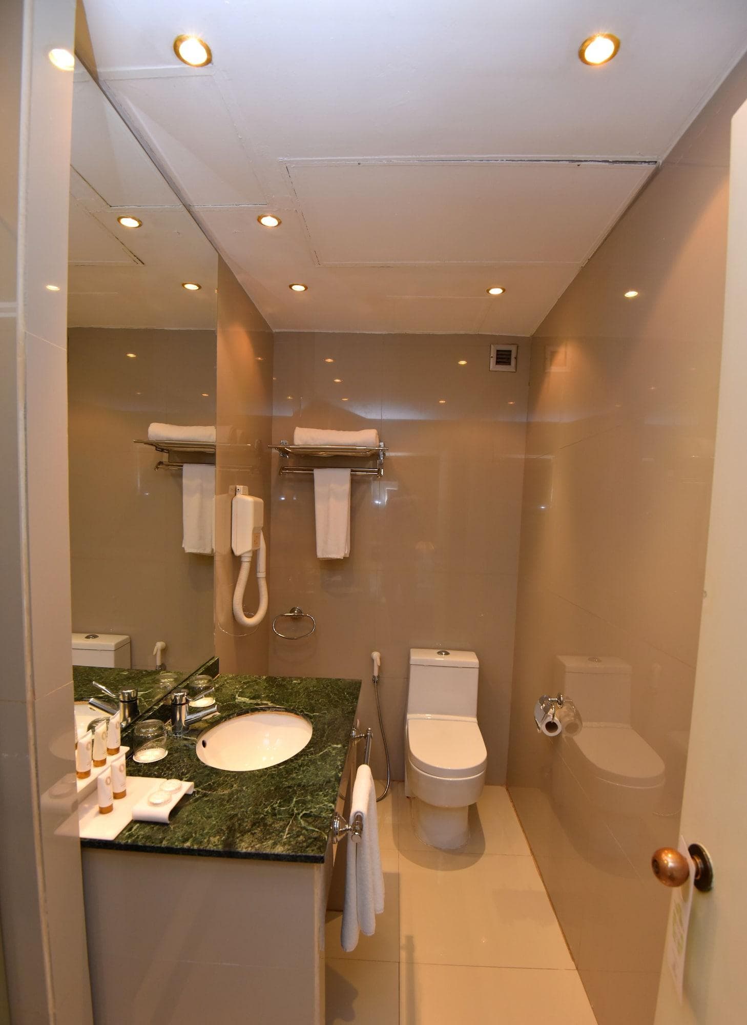 Inn & Go Kuwait Plaza Hotel, Room