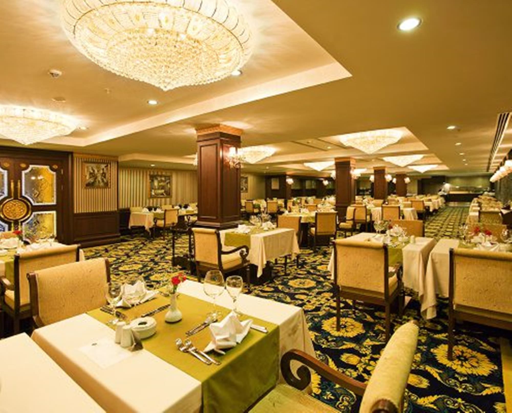 Latanya Palm Airport Aleria Hotels