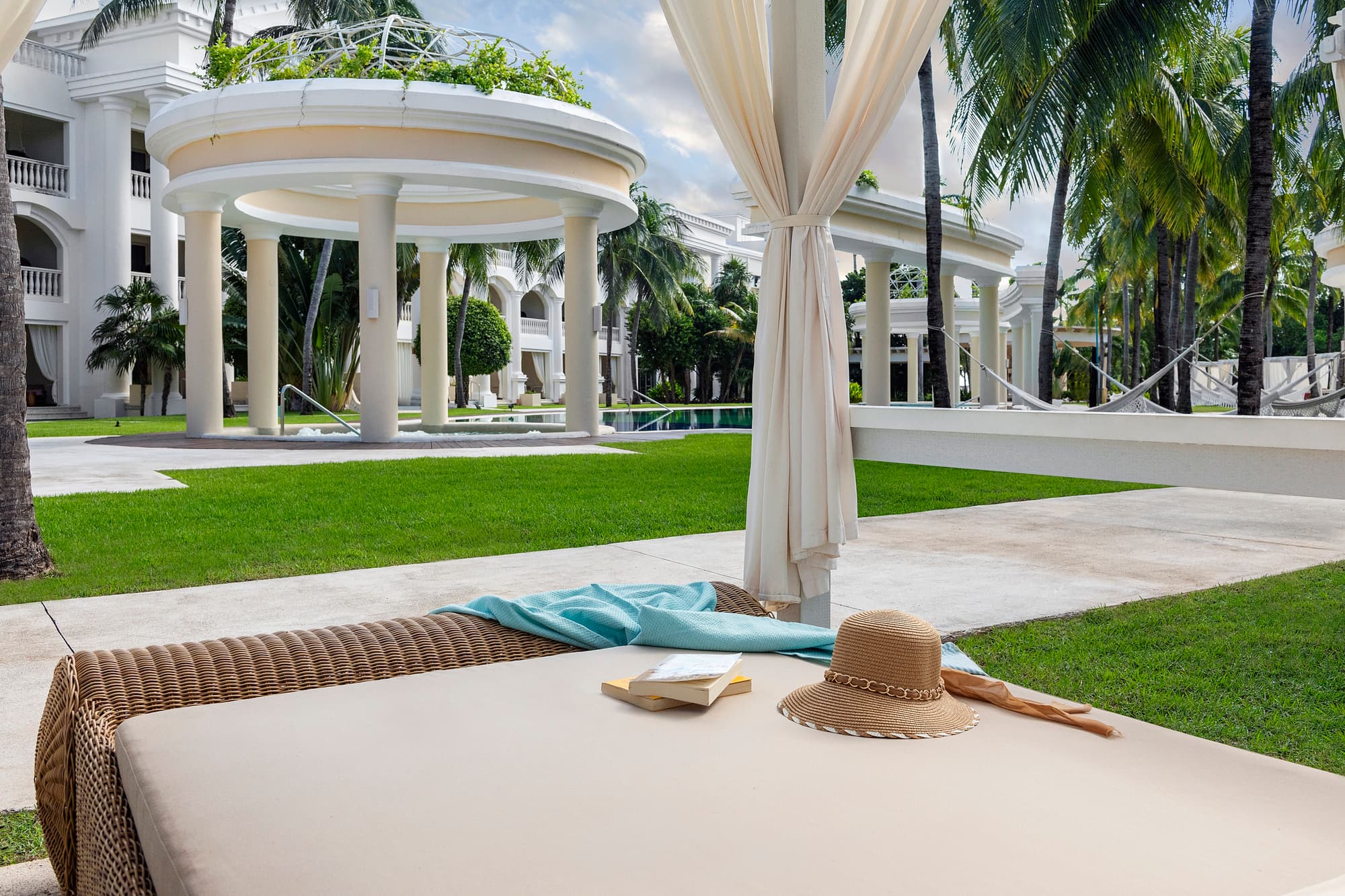 JOIA Paraiso by Iberostar All Inclusive, Pool