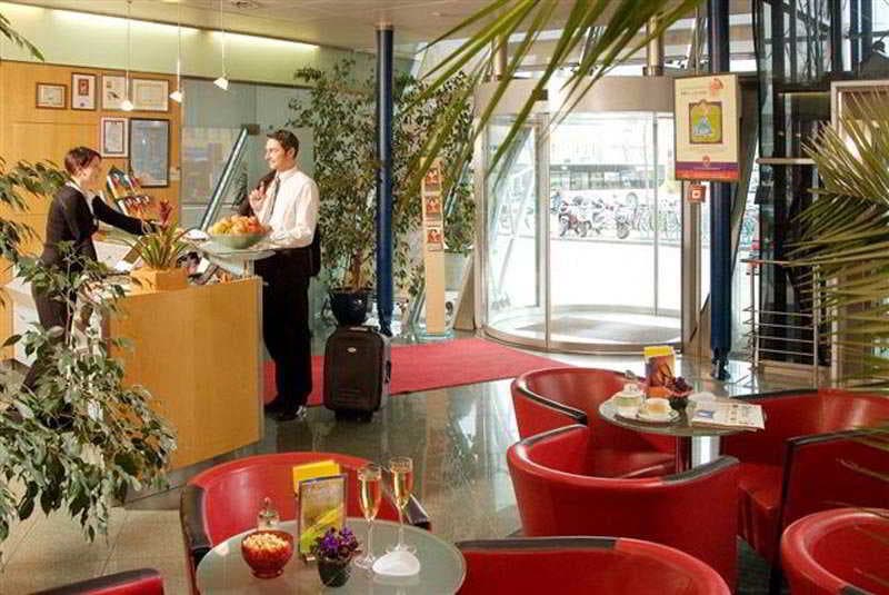 ibis Graz, Lobby