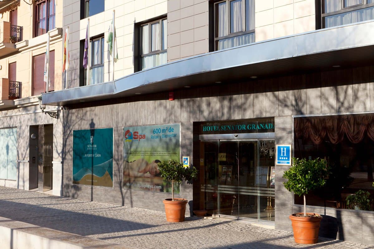 Senator Granada, General view