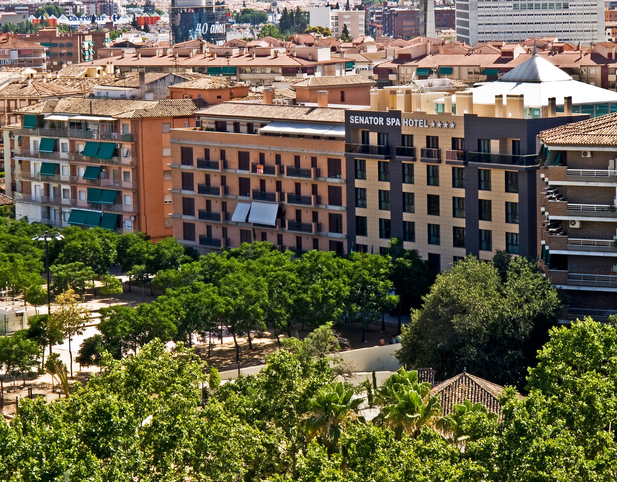 Senator Granada, General view