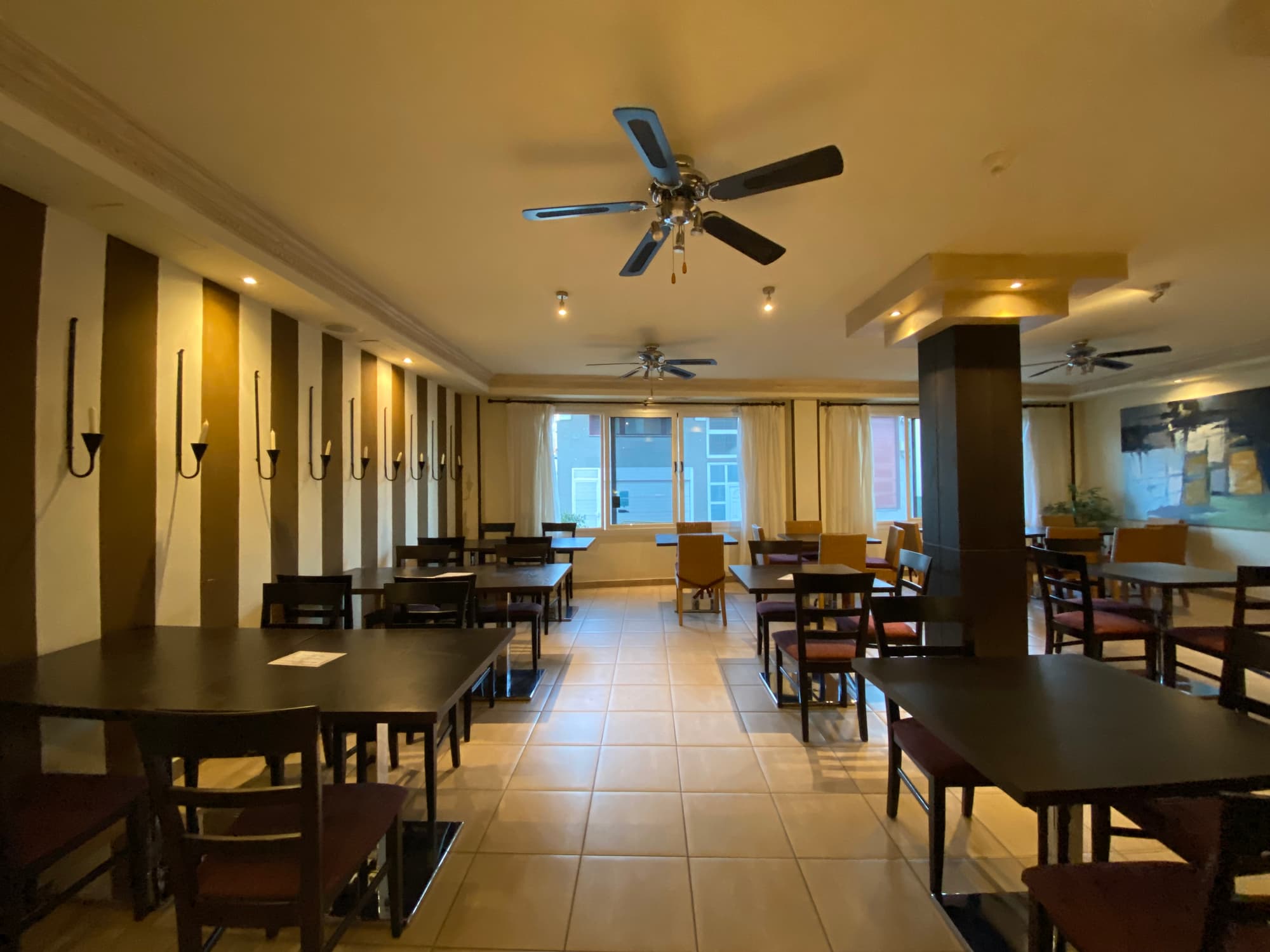 Hotel La Aldea Suites