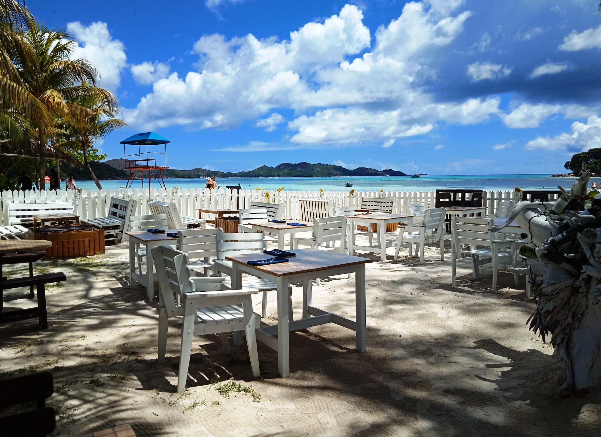 Berjaya Praslin Beach, Restaurant