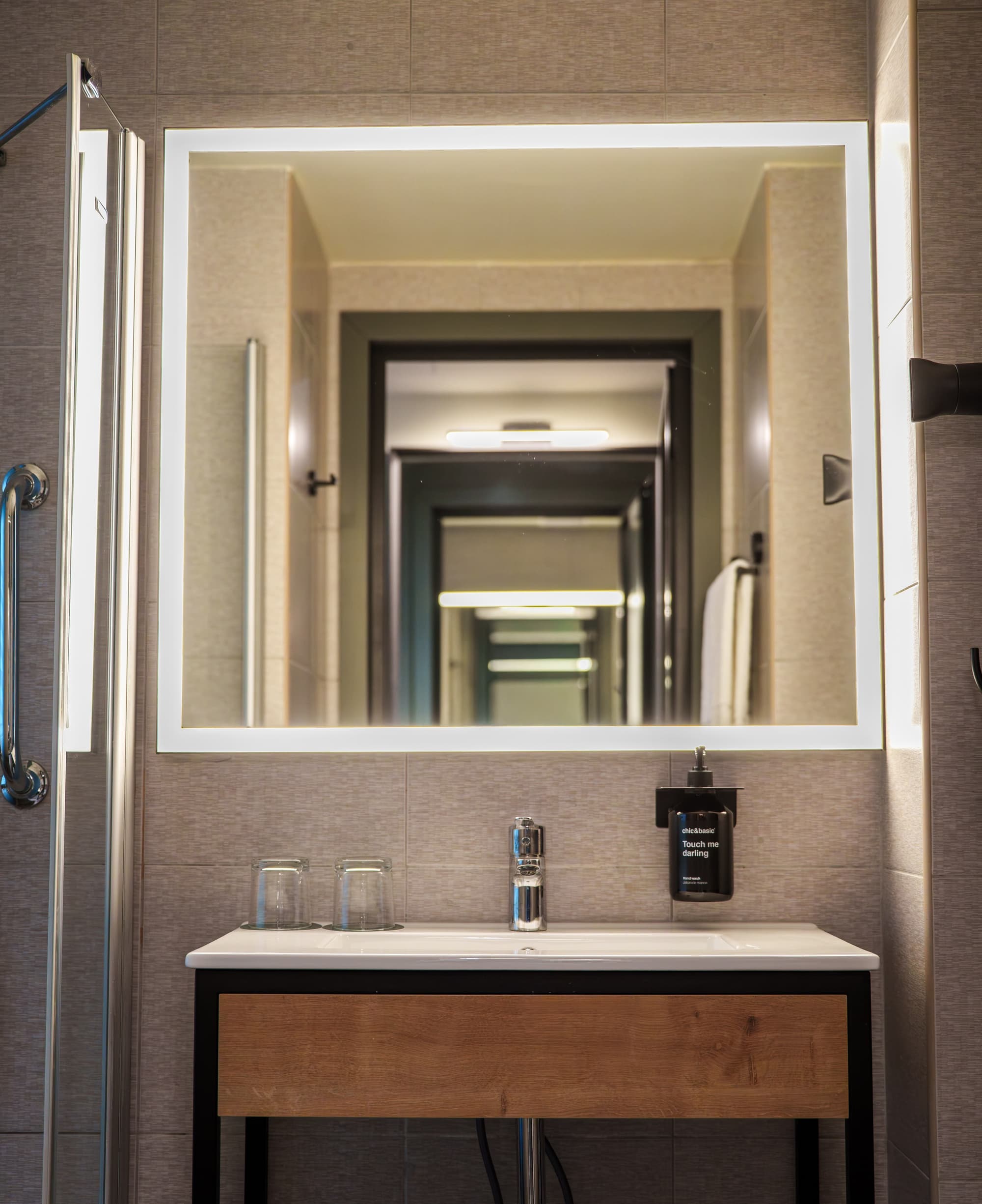 Honest Budapest by Chic&Basic