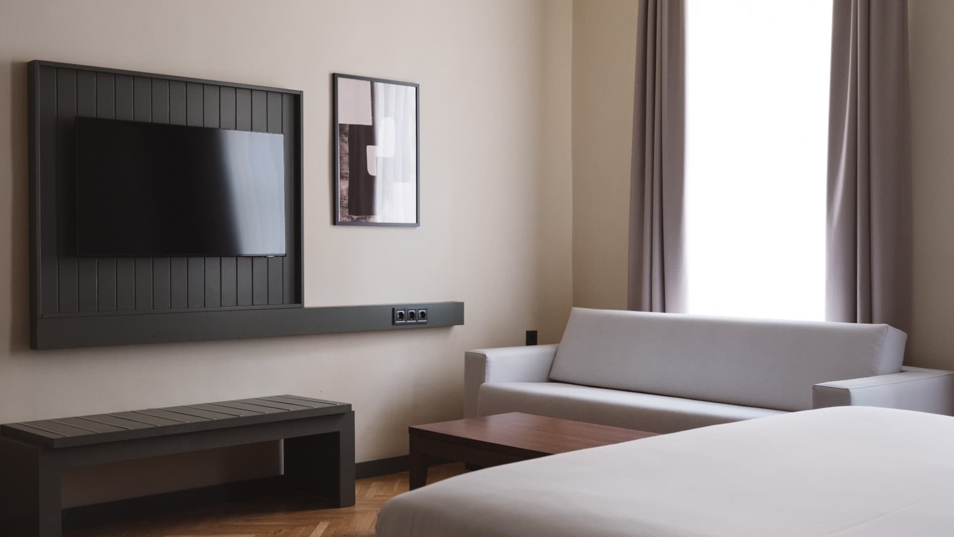 Honest Budapest by Chic&Basic