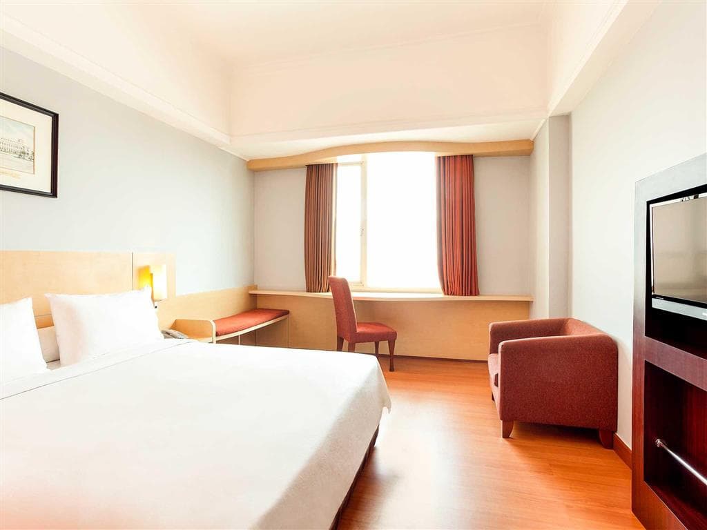 Arcadia Hotel Surabaya