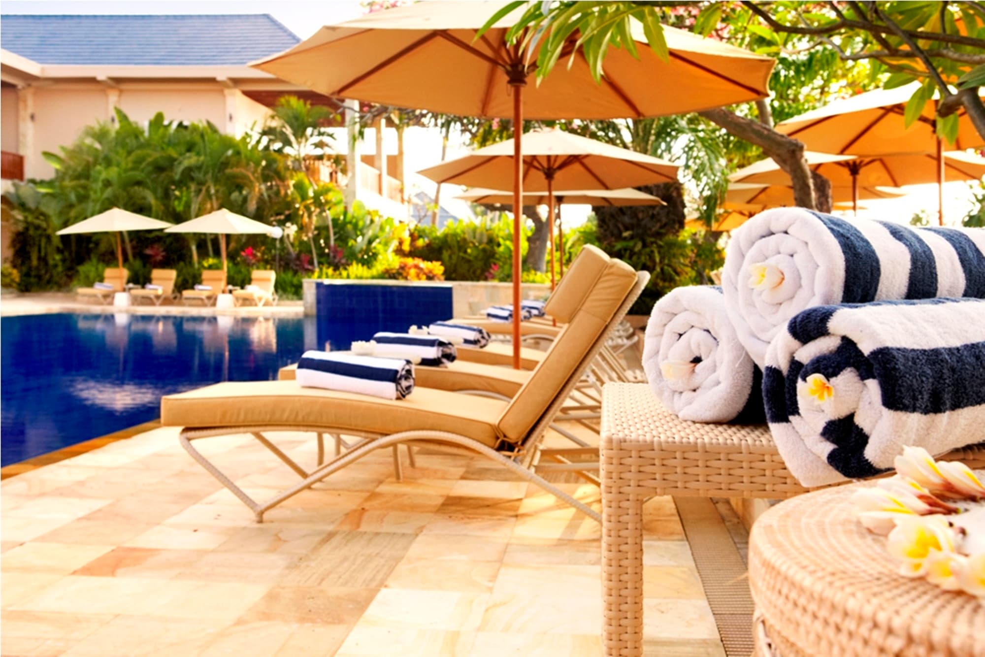 The Lovina Villas, Pool