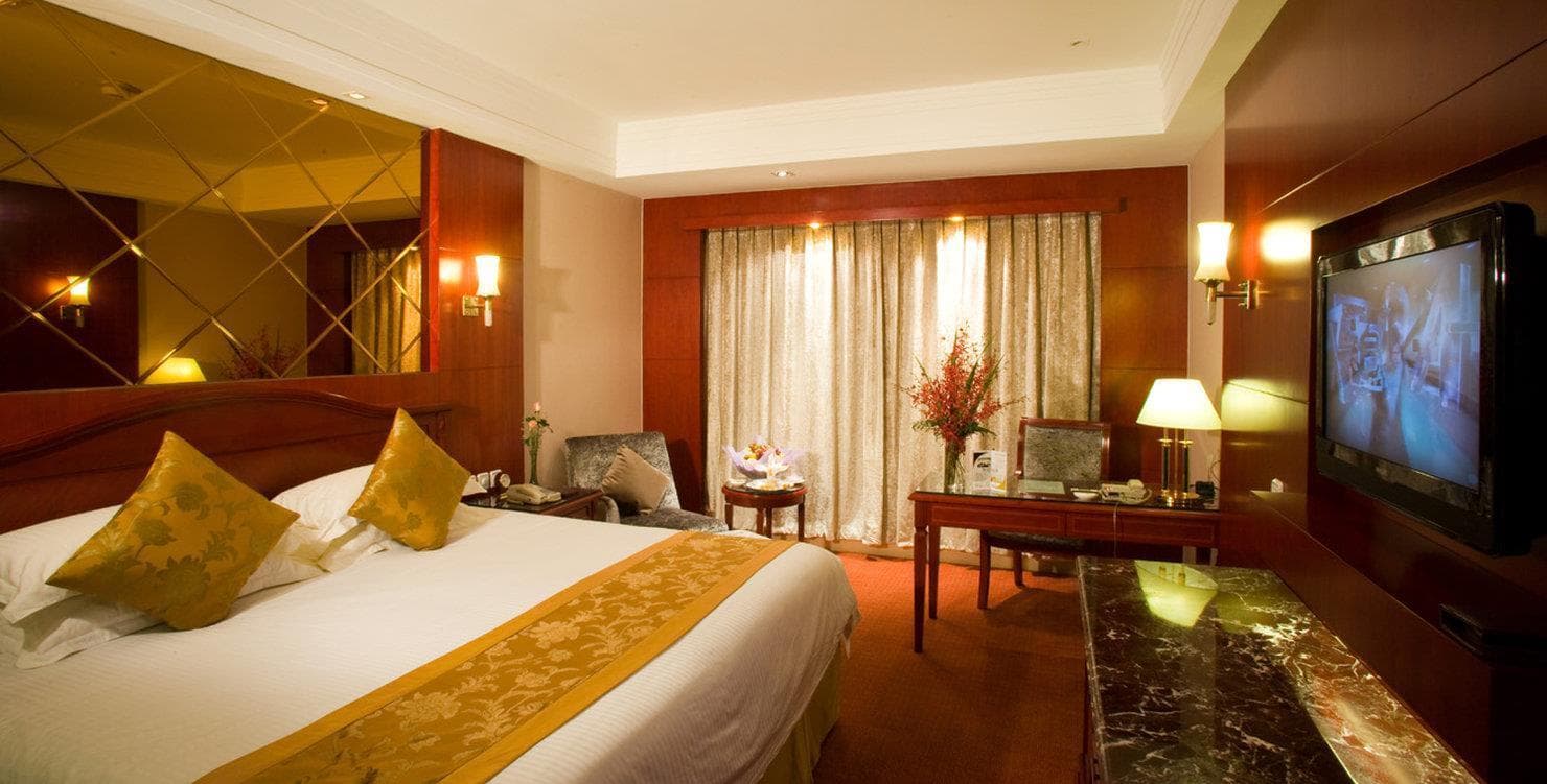 Oriental Riverside Hotel Shanghai