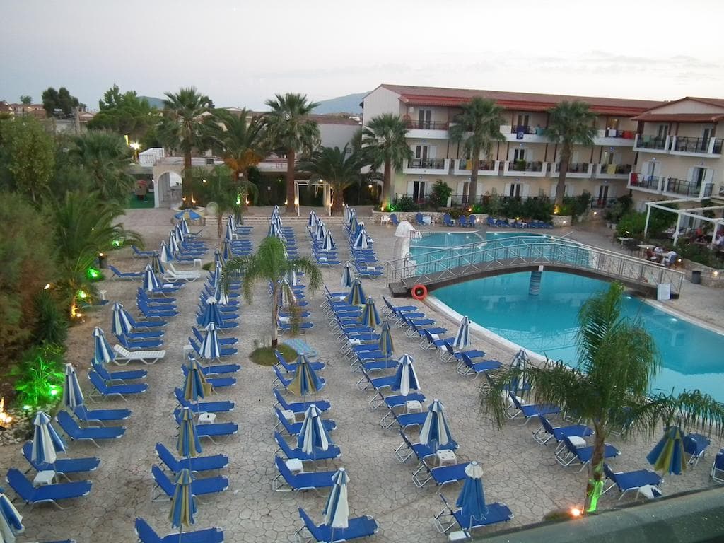 Majestic Hotel & Spa, General view