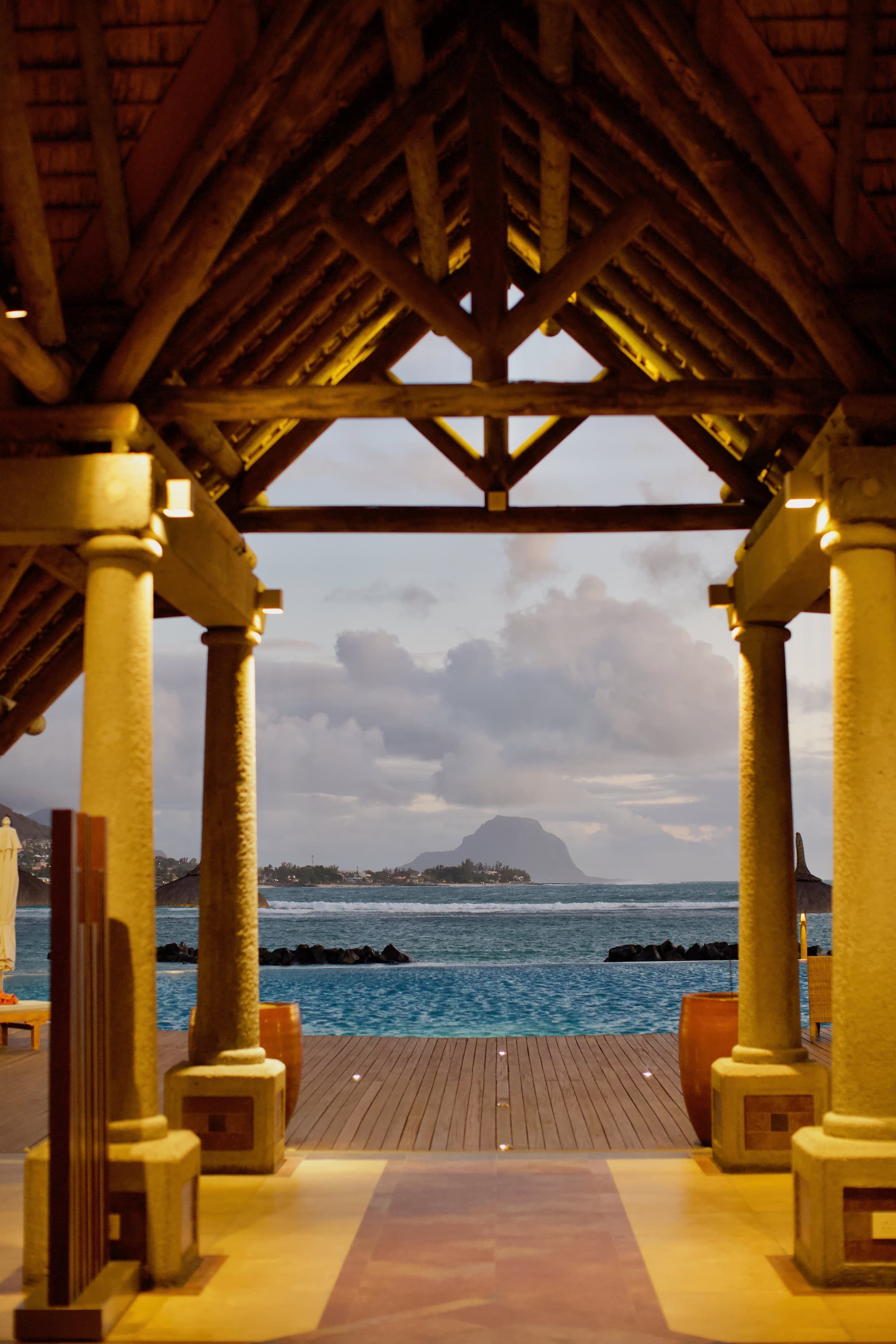 Sands Suites Resort & Spa
