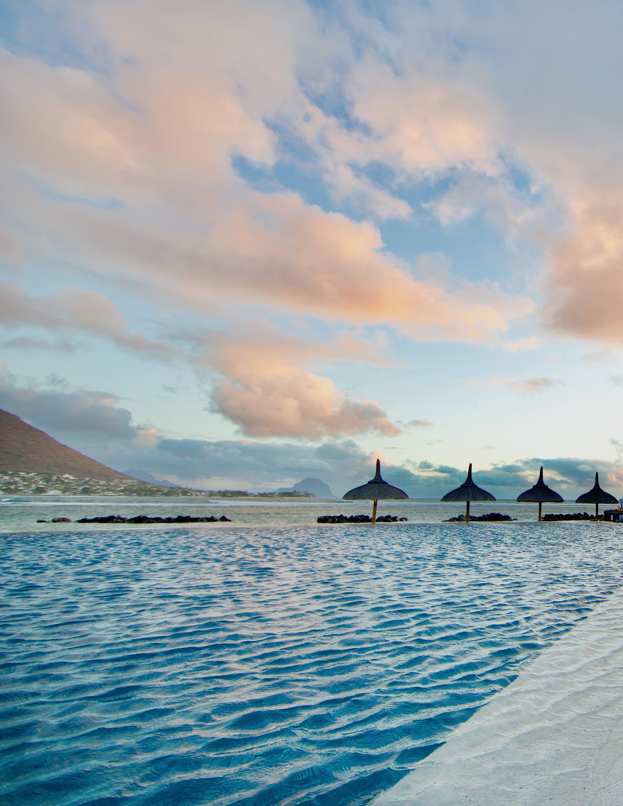 Sands Suites Resort & Spa