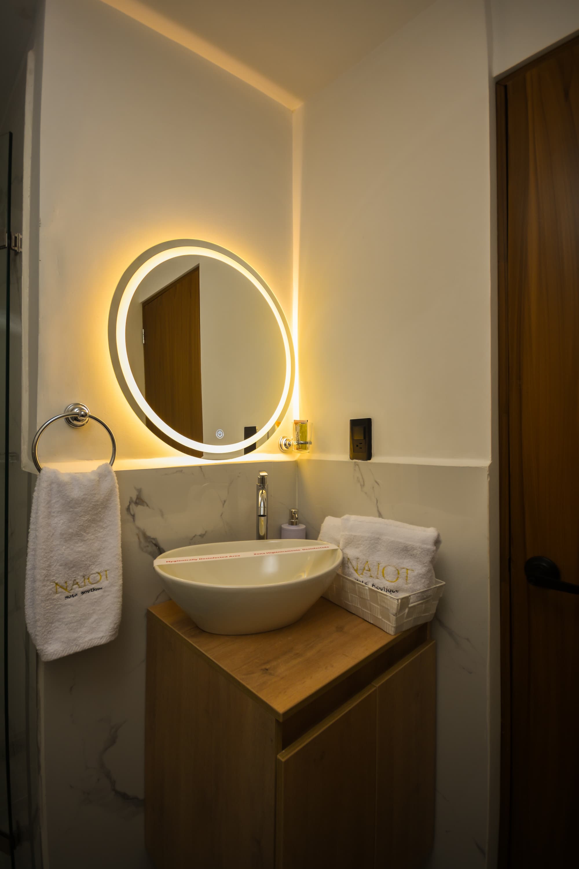 Naiot Hotel Boutique