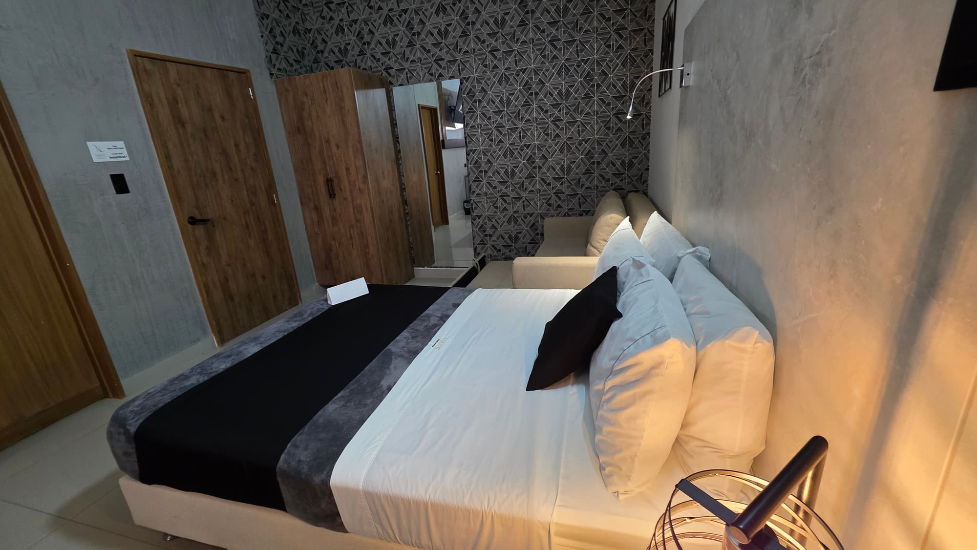 Naiot Hotel Boutique