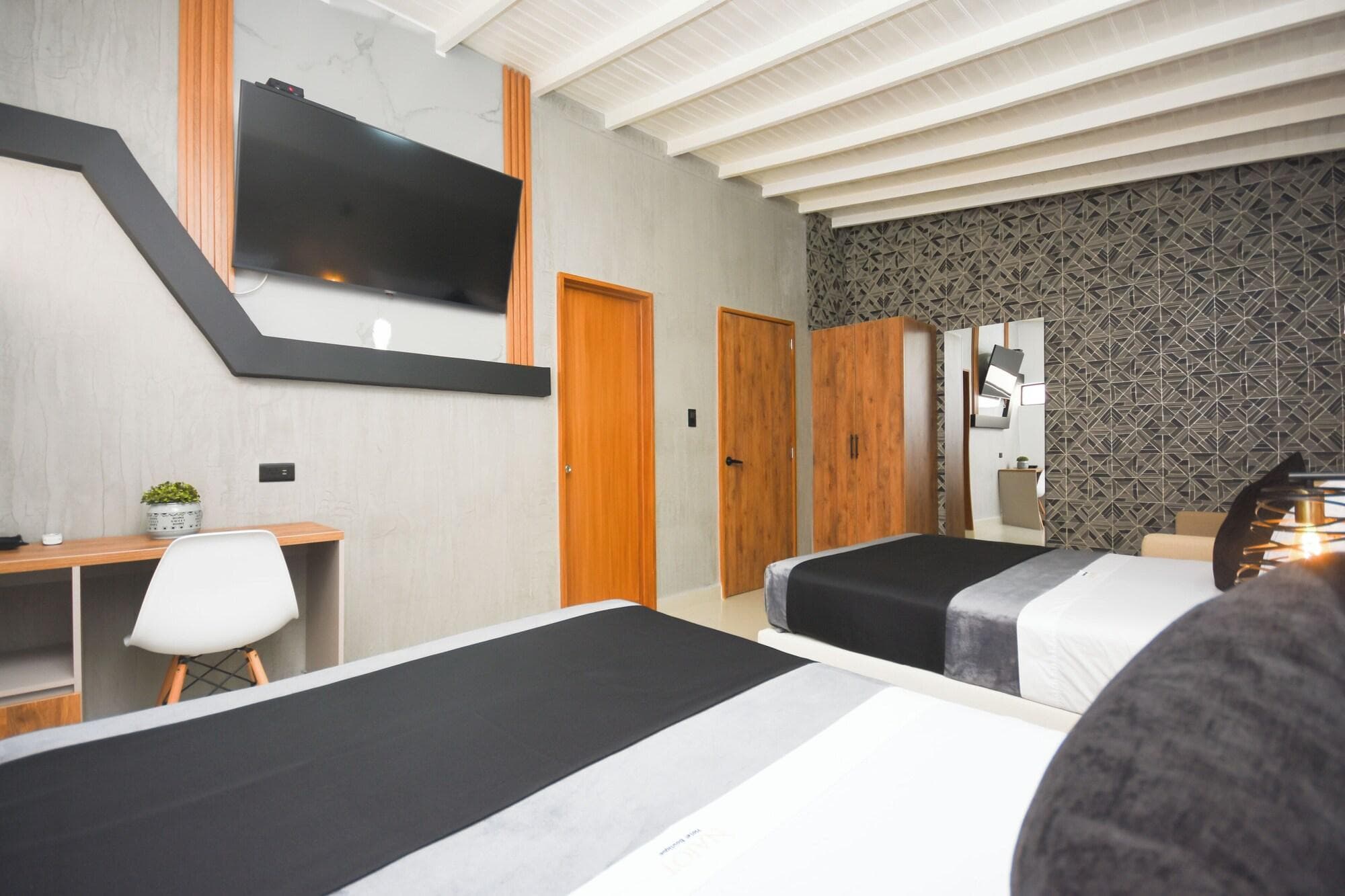 Naiot Hotel Boutique