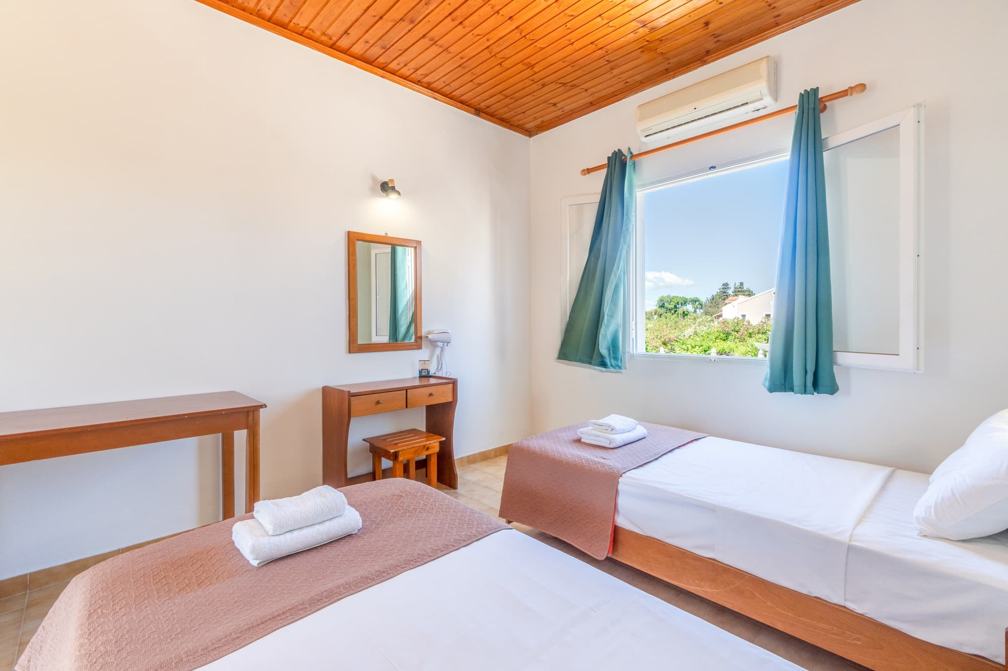 Saint Peter Bay Aparthotel
