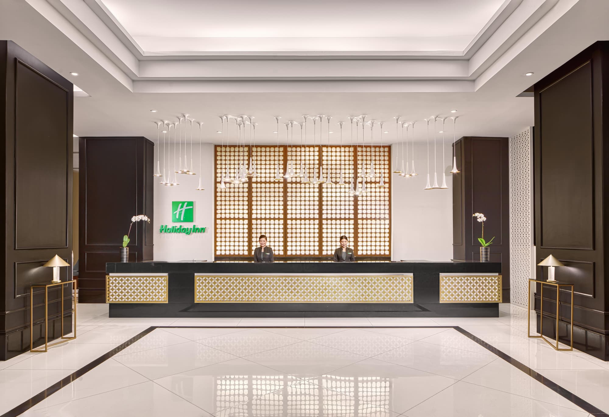 Holiday Inn Galleria Manila