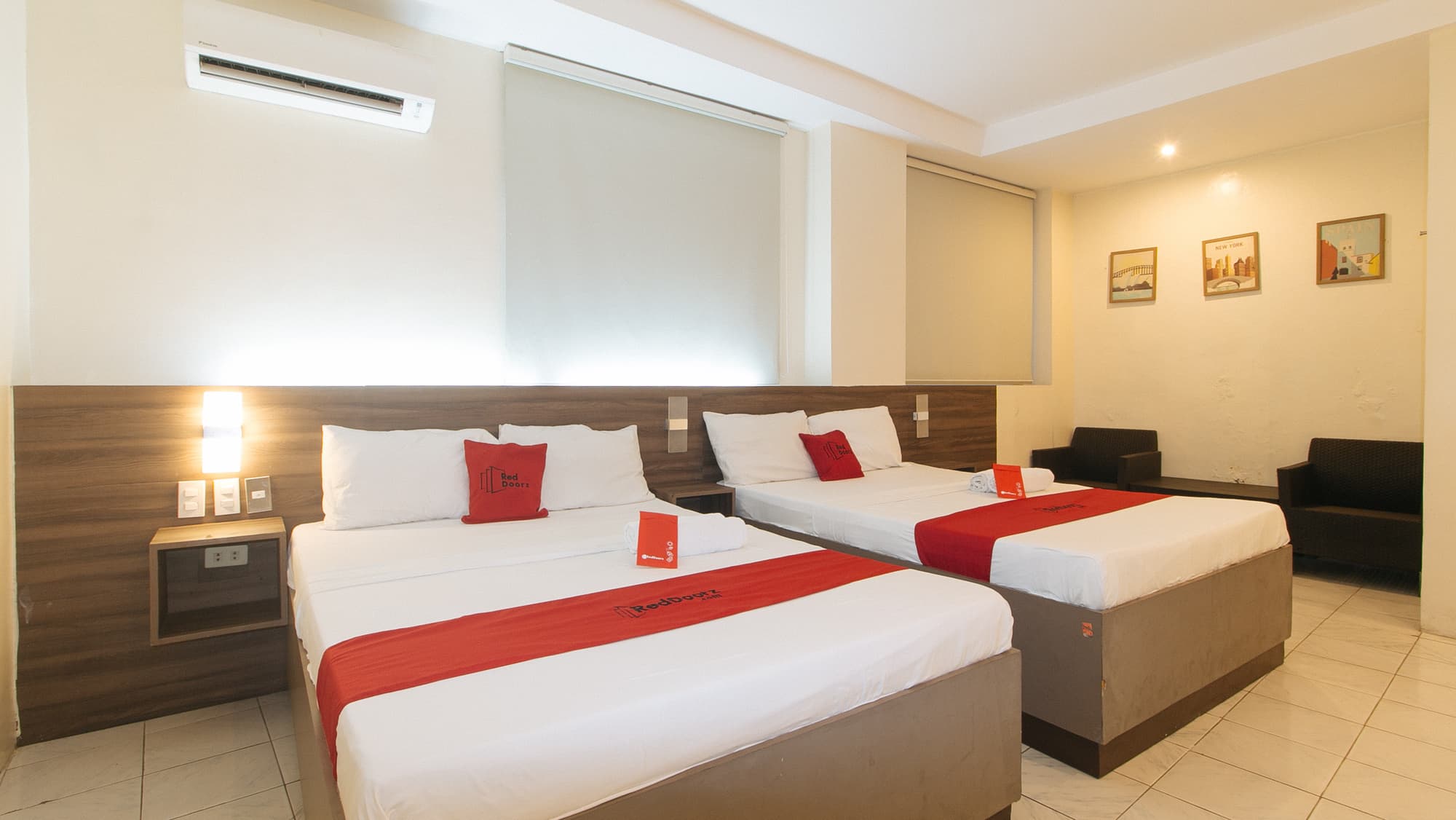 Reddoorz @ V Plaza Hotel Manila
