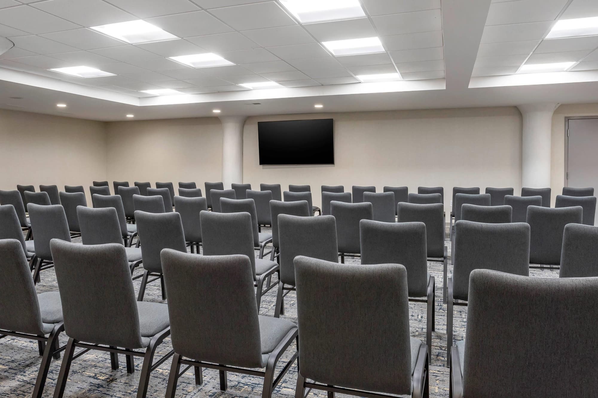 Comfort Inn&Suites Newark Liberty IntL. Airport
