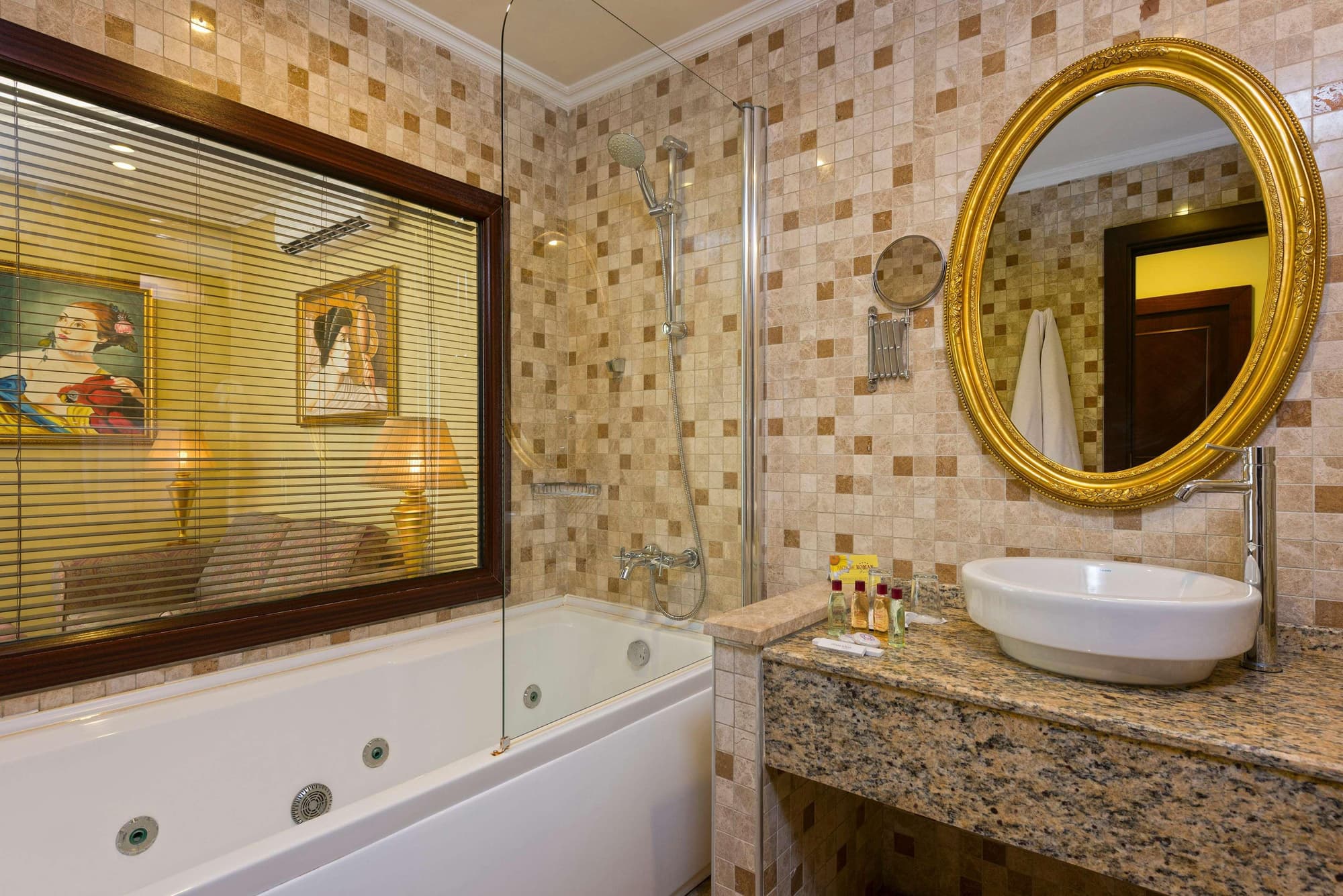 Antique Roman Palace Museum Hotel +16