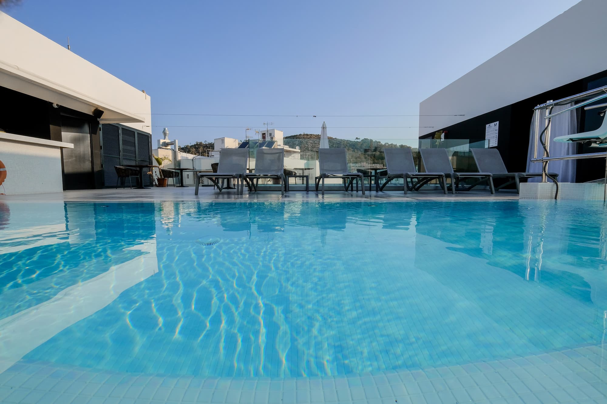Azuline Hotel M, Pool