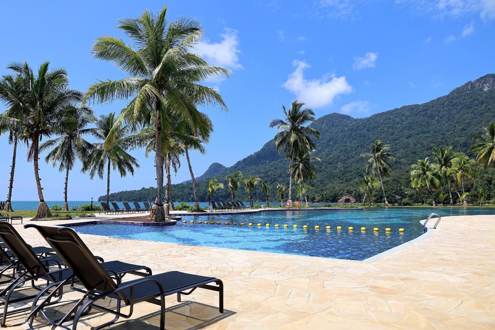 Damai Lagoon Resort, Pool