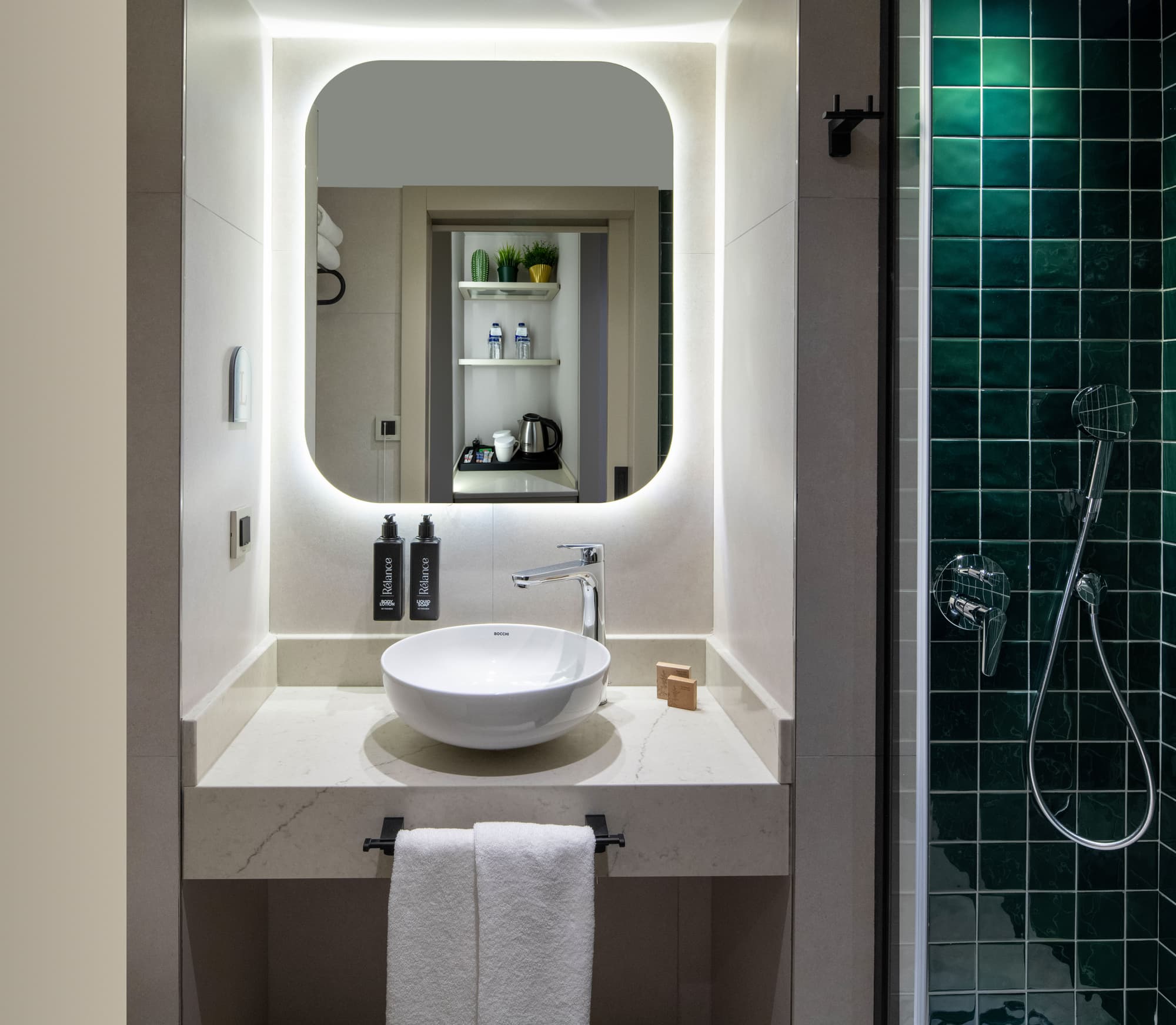 Lunet Old City Hotel