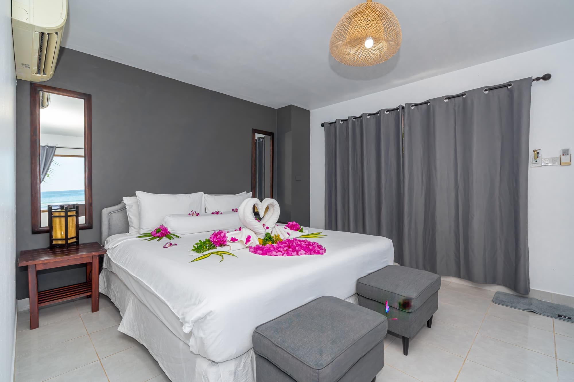 Lanta Beachfront Resort