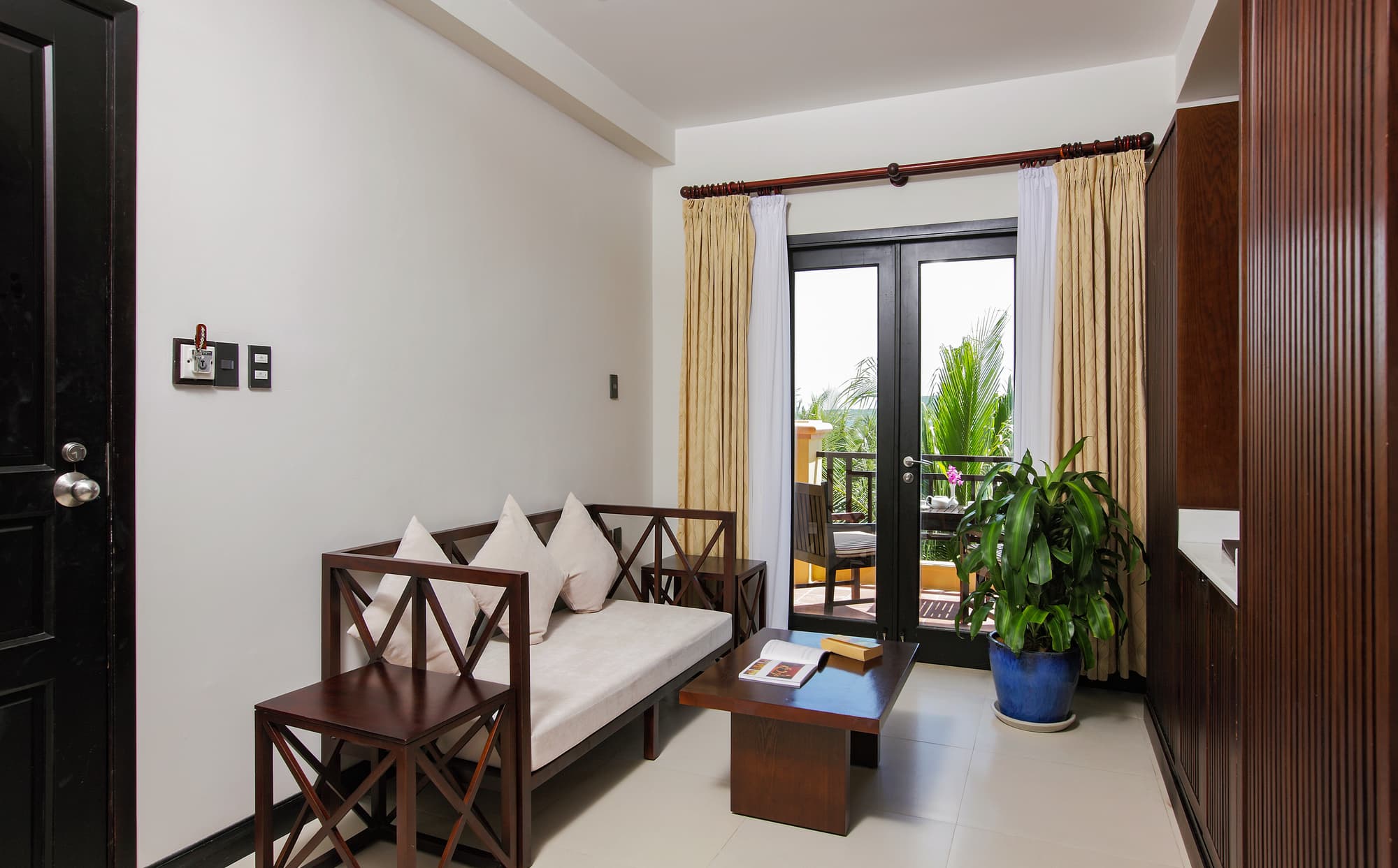 Pandanus Resort