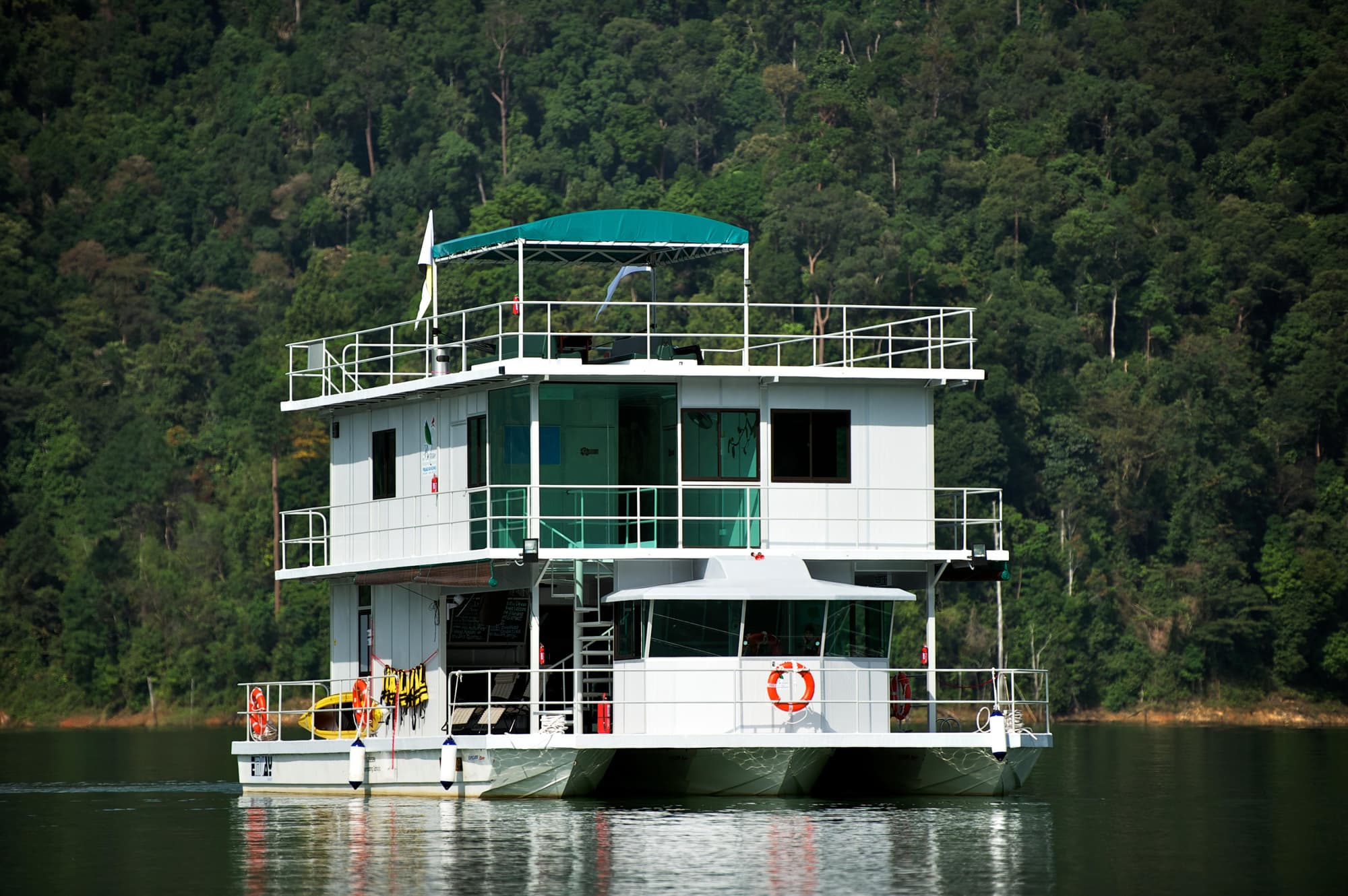 Belum Rainforest Resort
