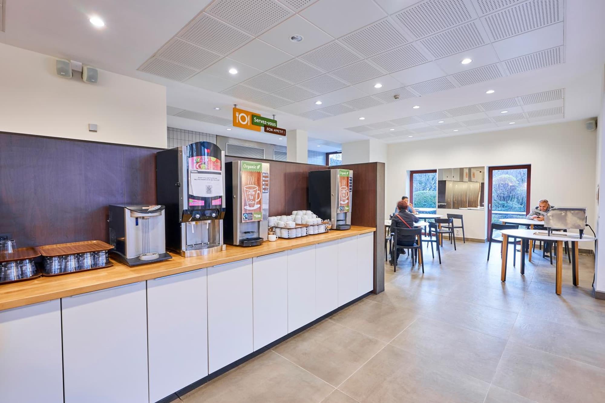 Generation Europe Youth Hostel