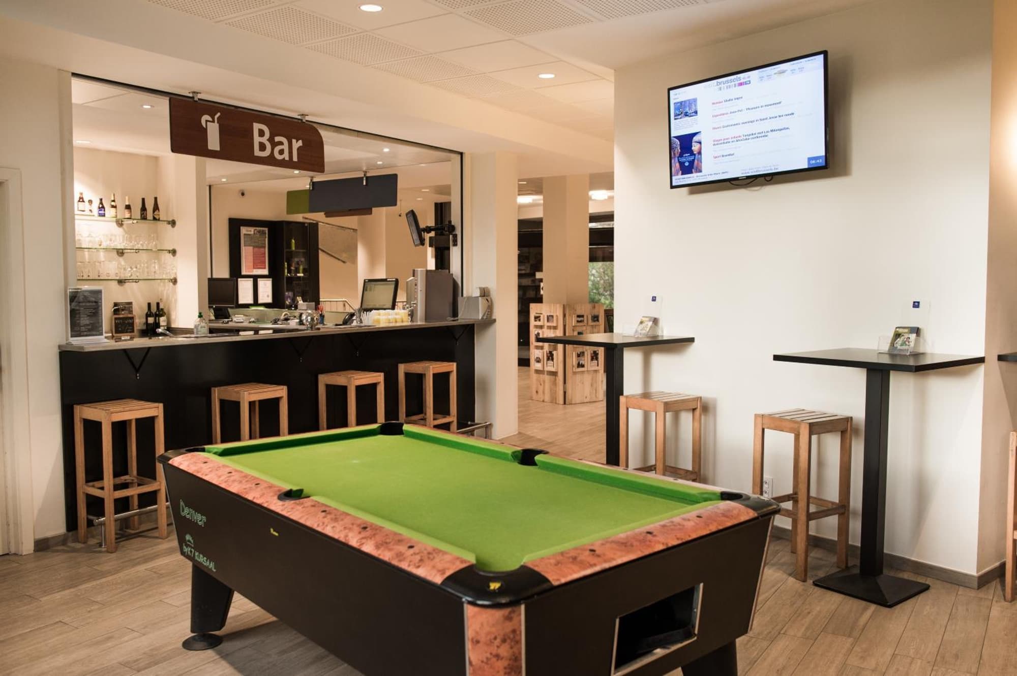 Generation Europe Youth Hostel