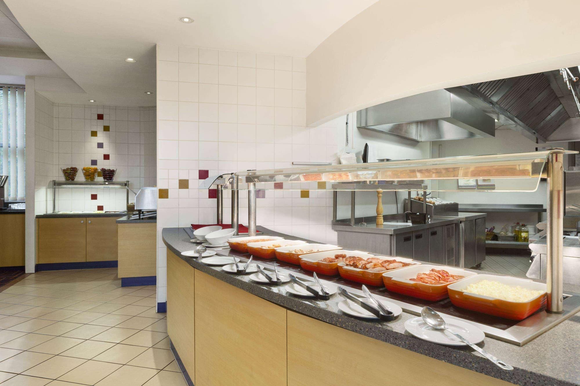 Ramada London North M1