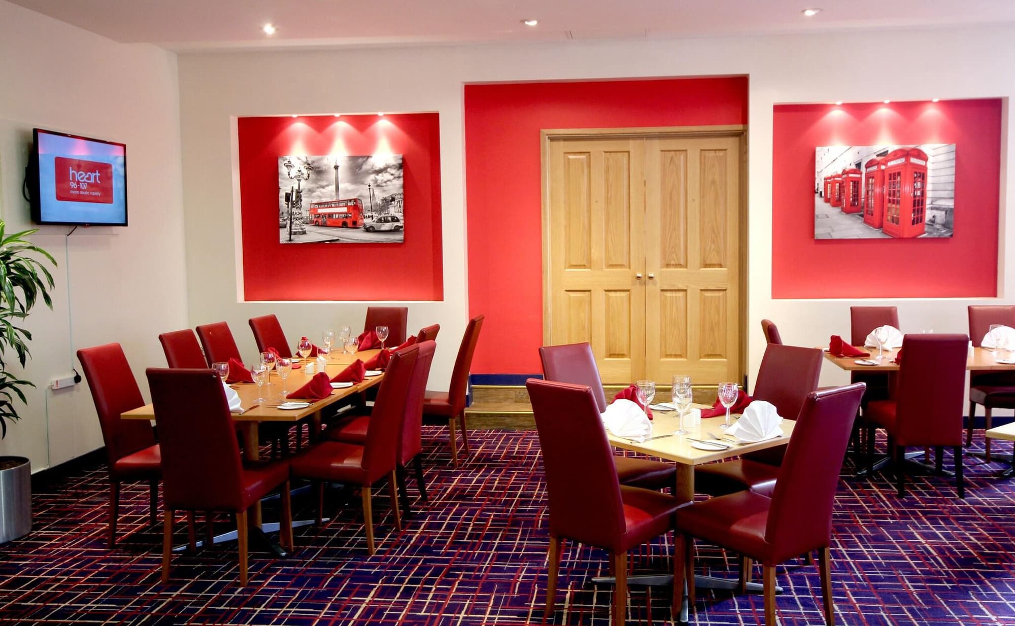 Ramada London North M1