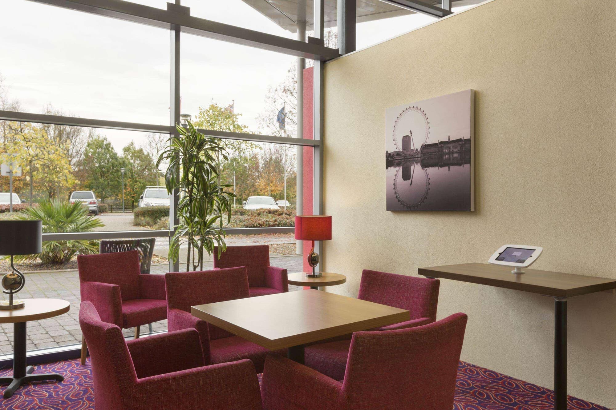 Ramada London North M1