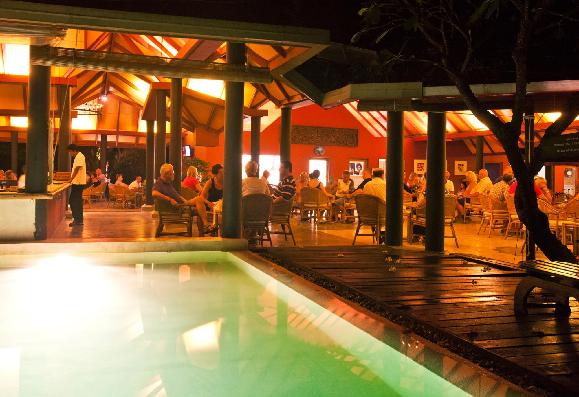 Adaaran Select Hudhuranfushi Resort, Bar