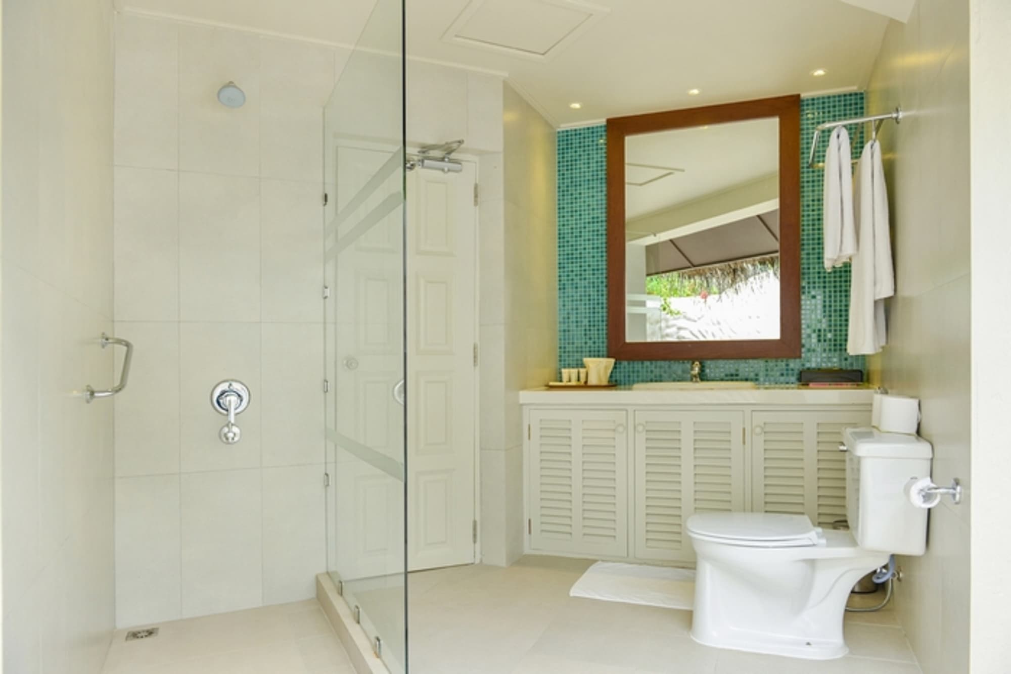 Adaaran Select Hudhuranfushi Resort
