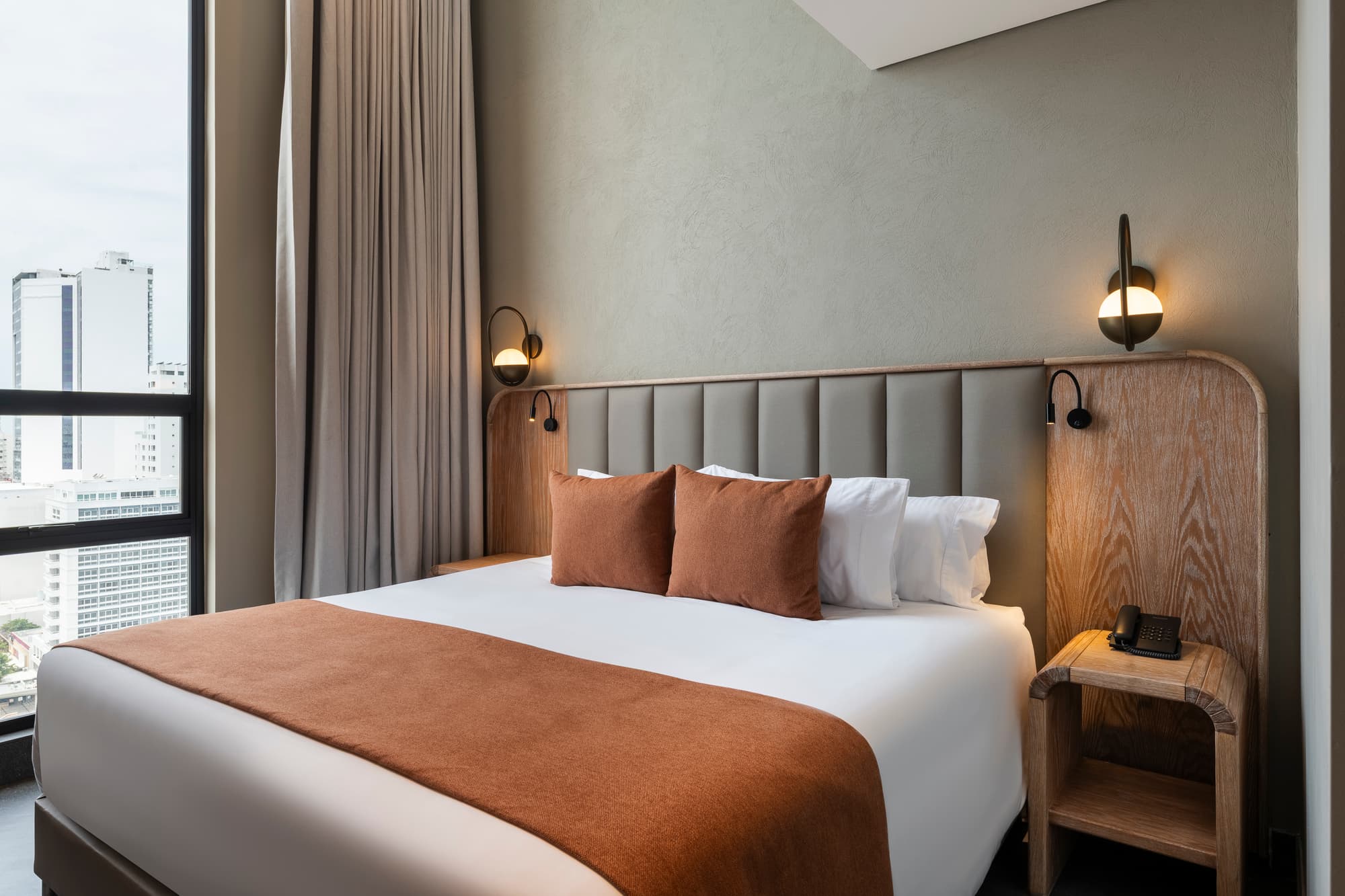 Oz Hotel Collection