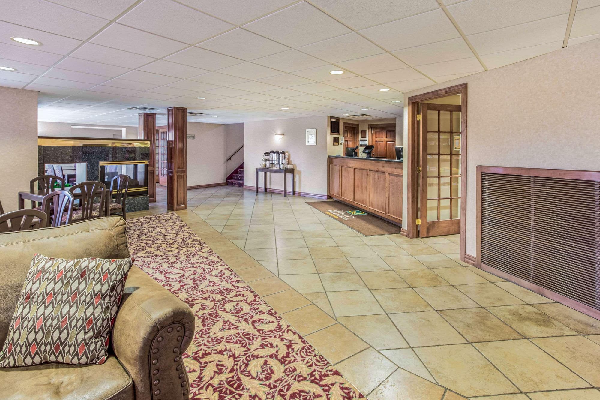 Quality Inn & Suites Green Bay Downtown