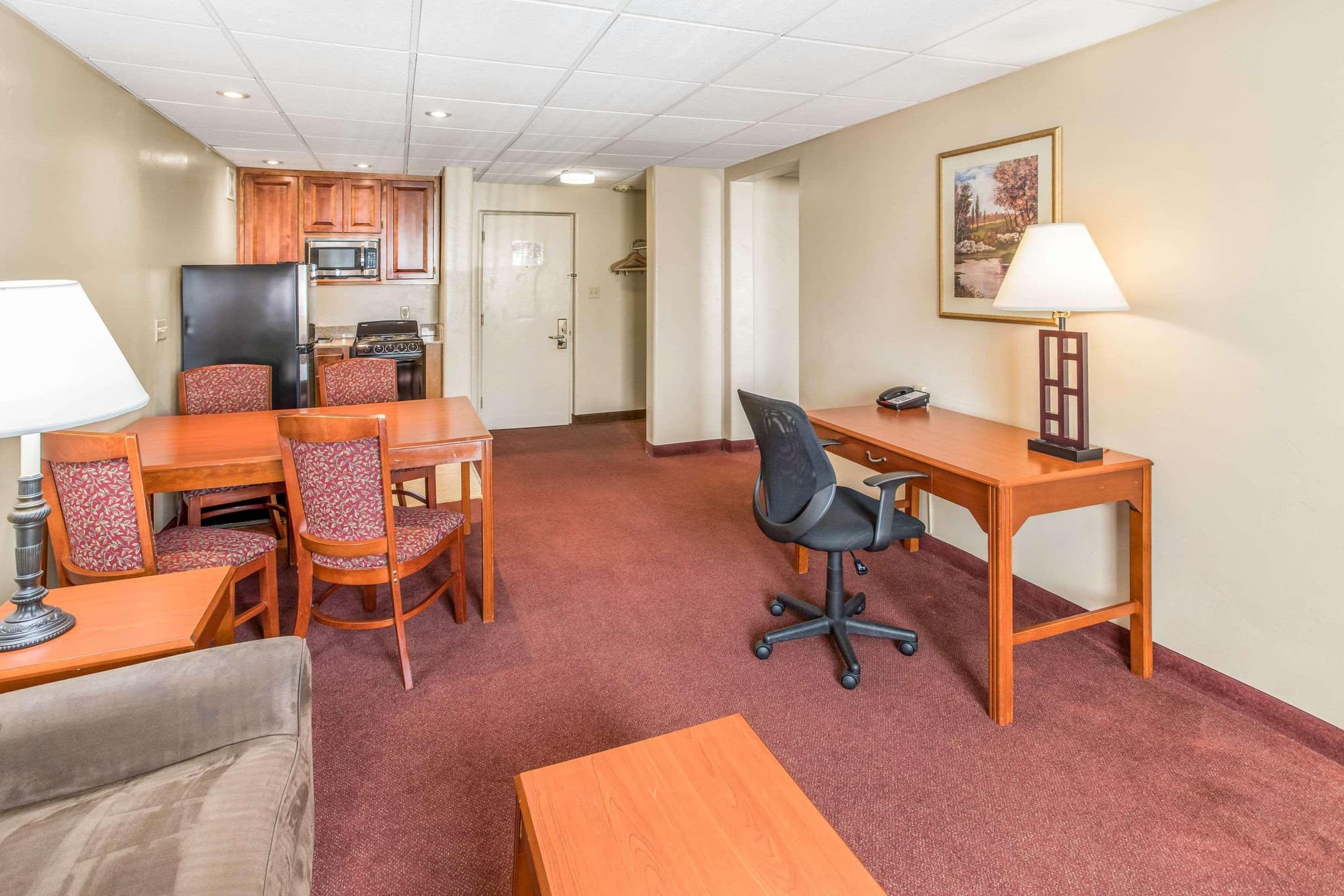 Quality Inn & Suites Green Bay Downtown
