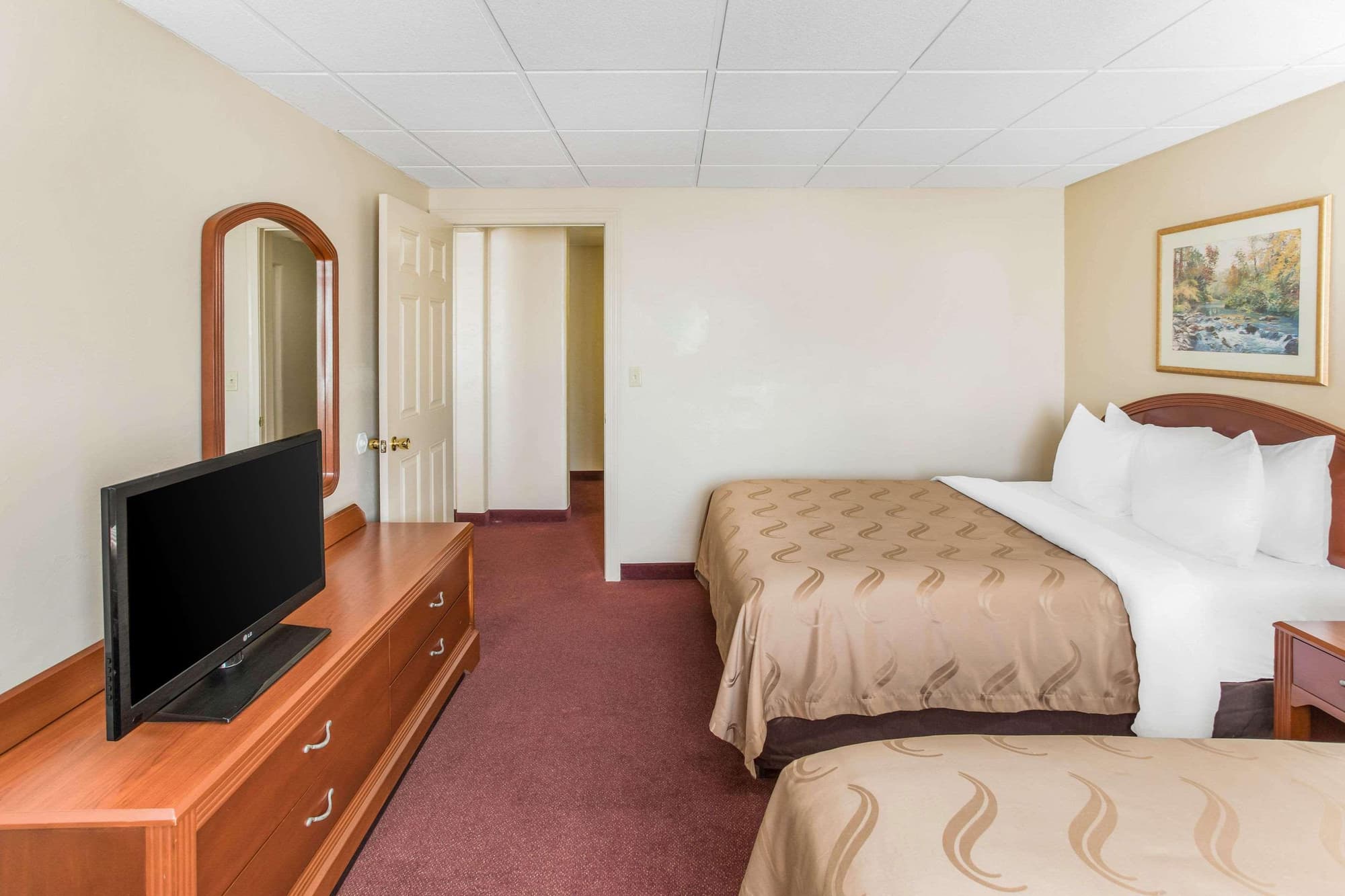 Quality Inn & Suites Green Bay Downtown