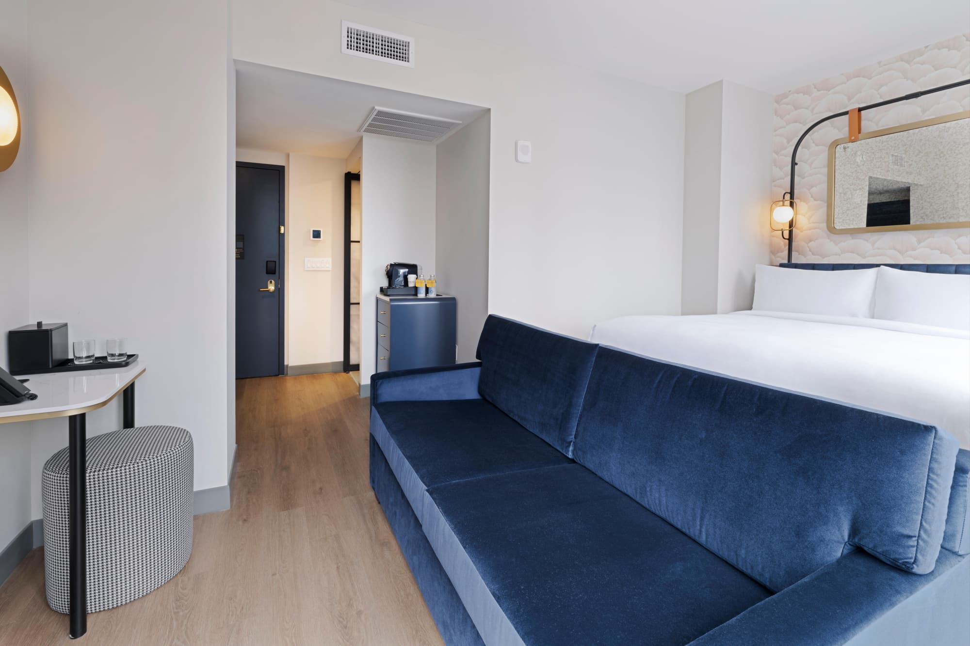 Voco Times Square Broadway, by IHG
