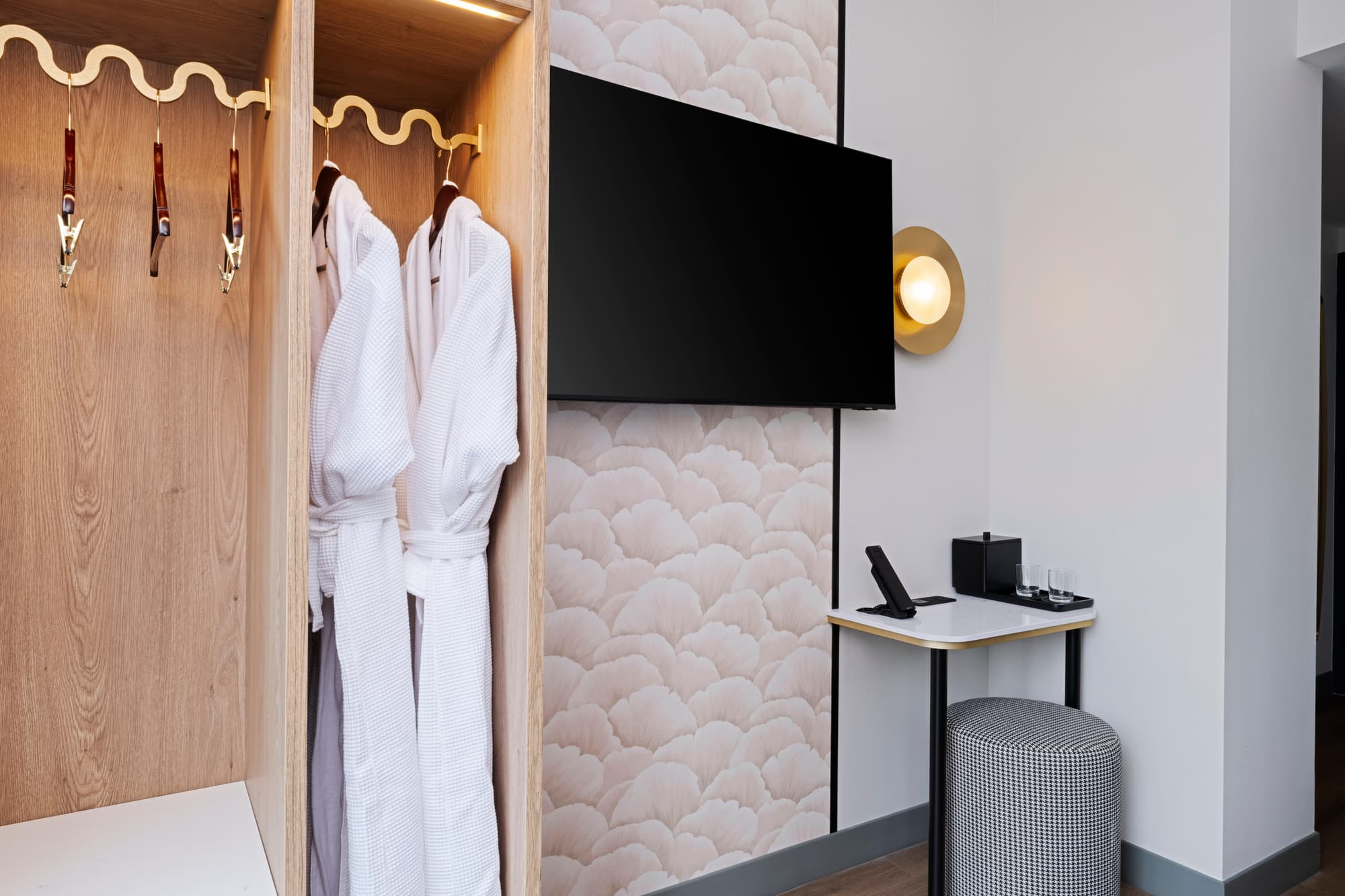Voco Times Square Broadway, by IHG