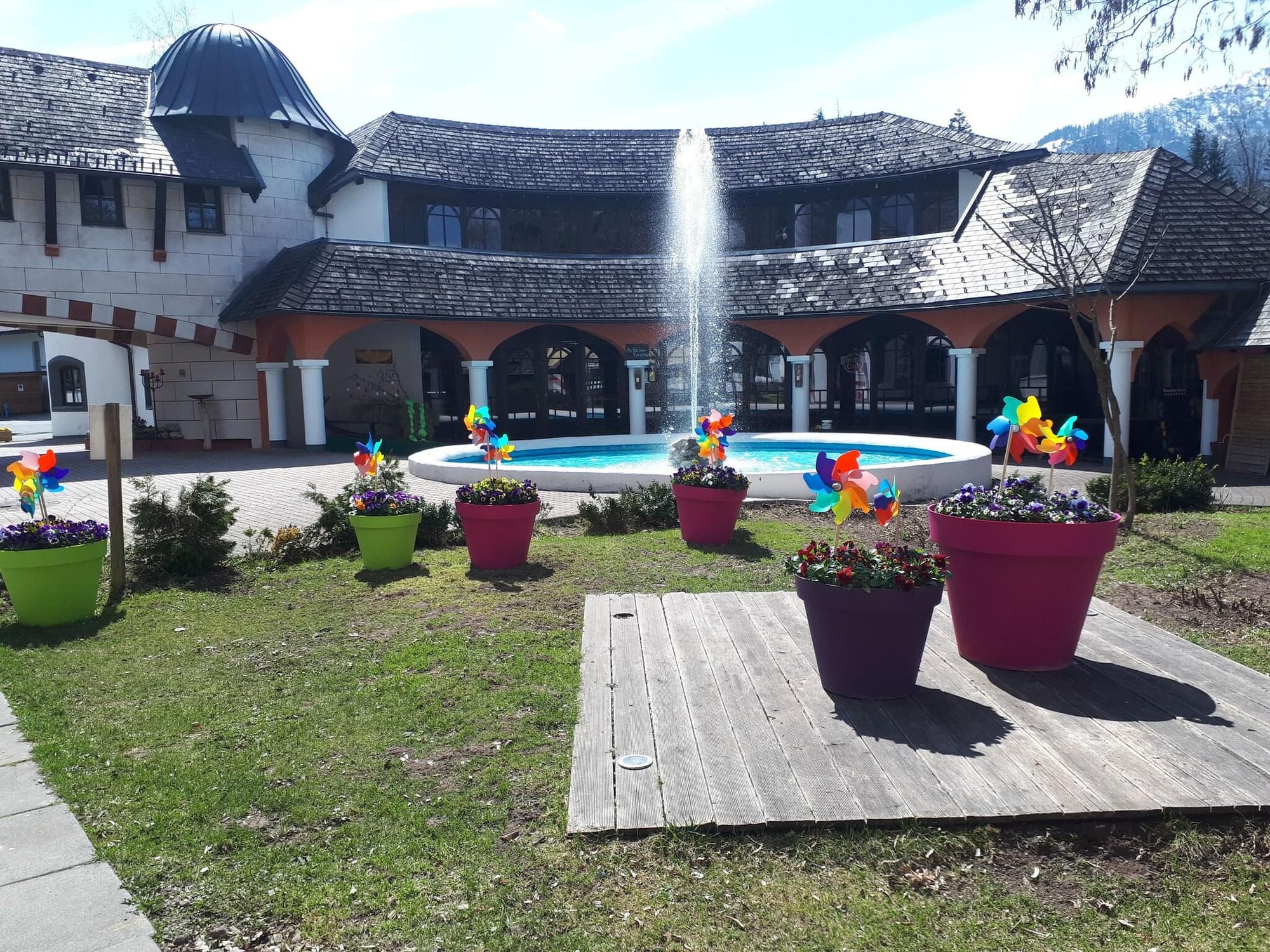 MIRA Hotel Schloss Rosenegg