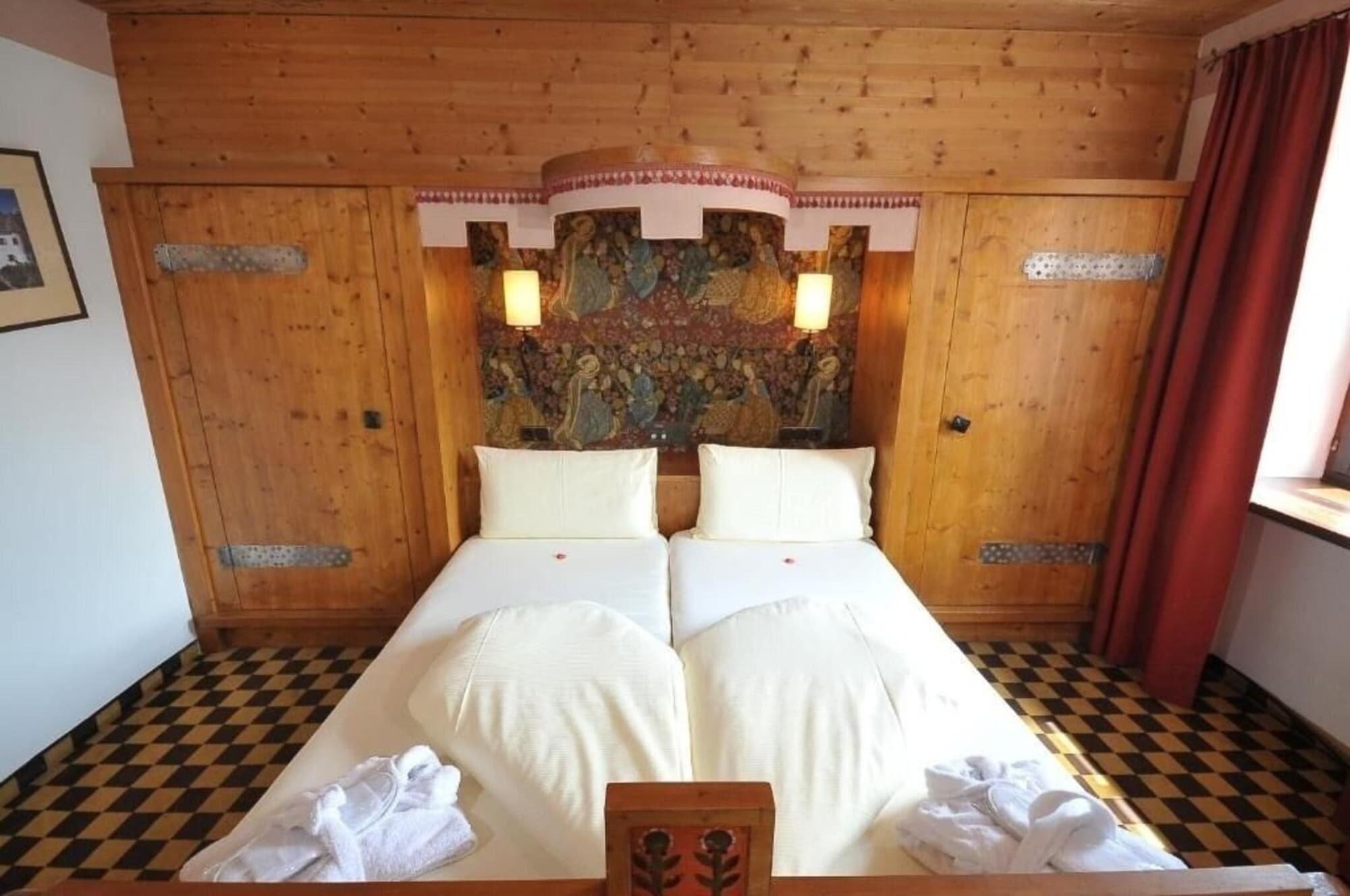 MIRA Hotel Schloss Rosenegg