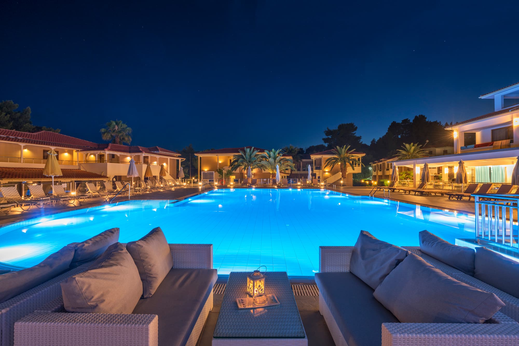 Lagomandra Beach Hotel