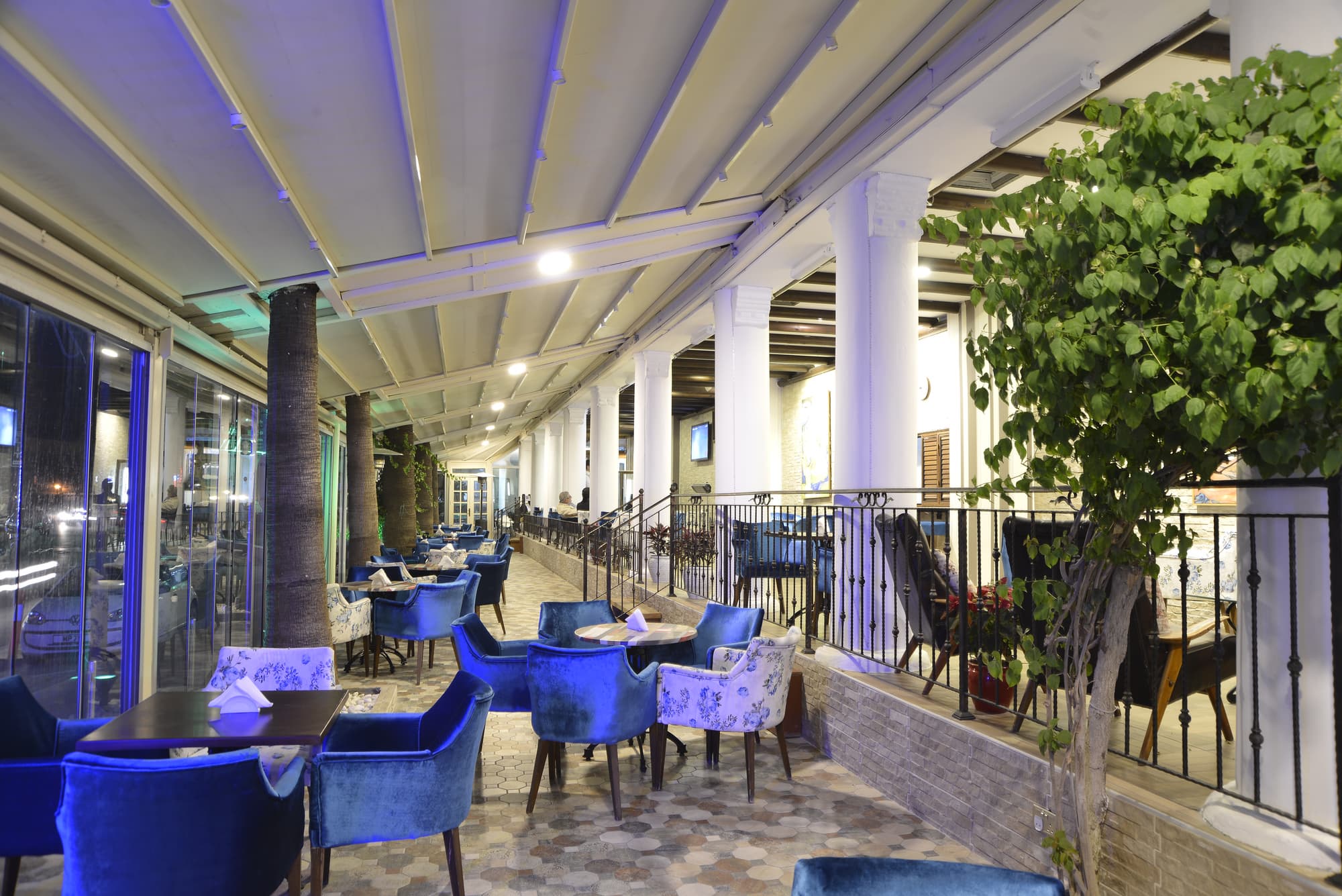 Dome Hotel